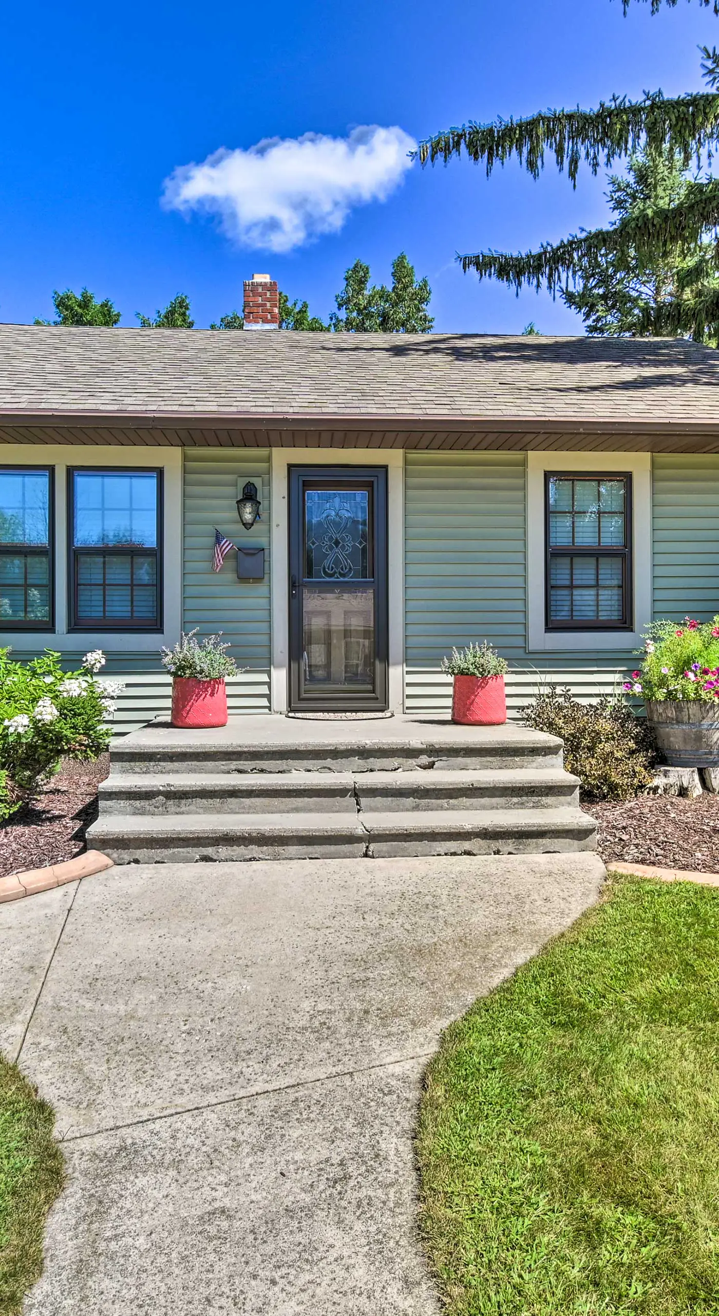 Modern Home w/ Backyard, 1 Mi to Dtwn Sturgeon Bay