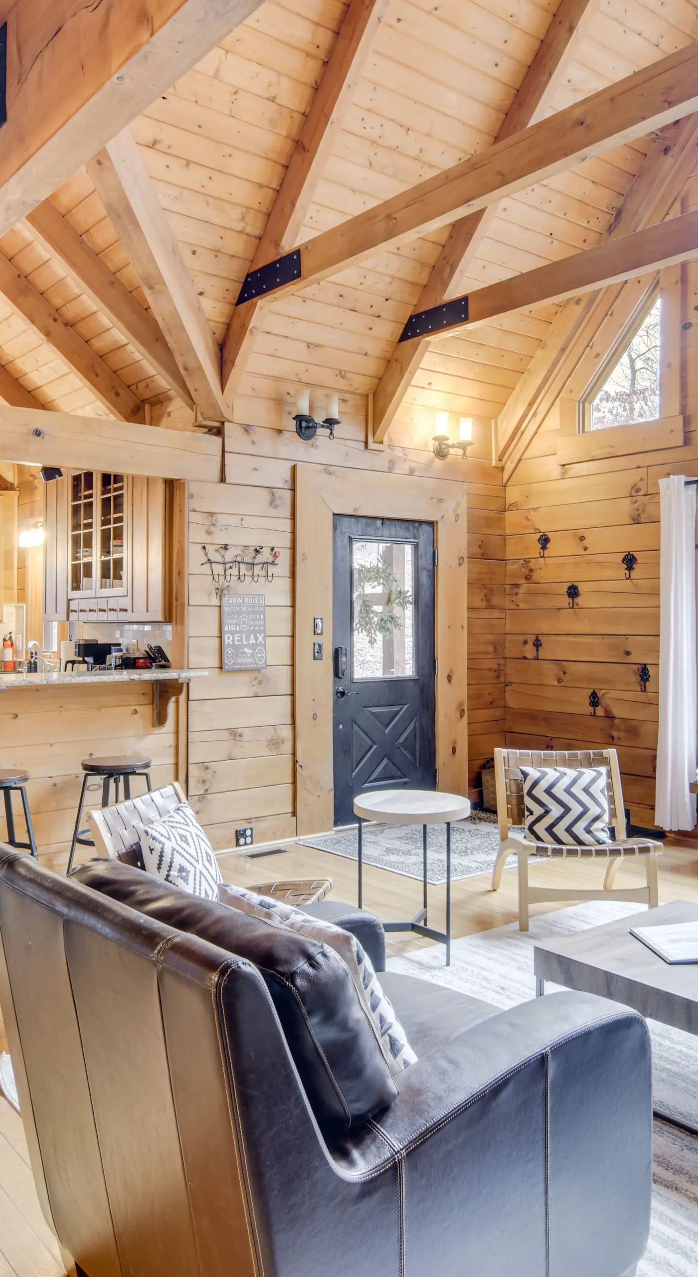 1 Mi to Slopes! Family-Friendly Massanutten Cabin