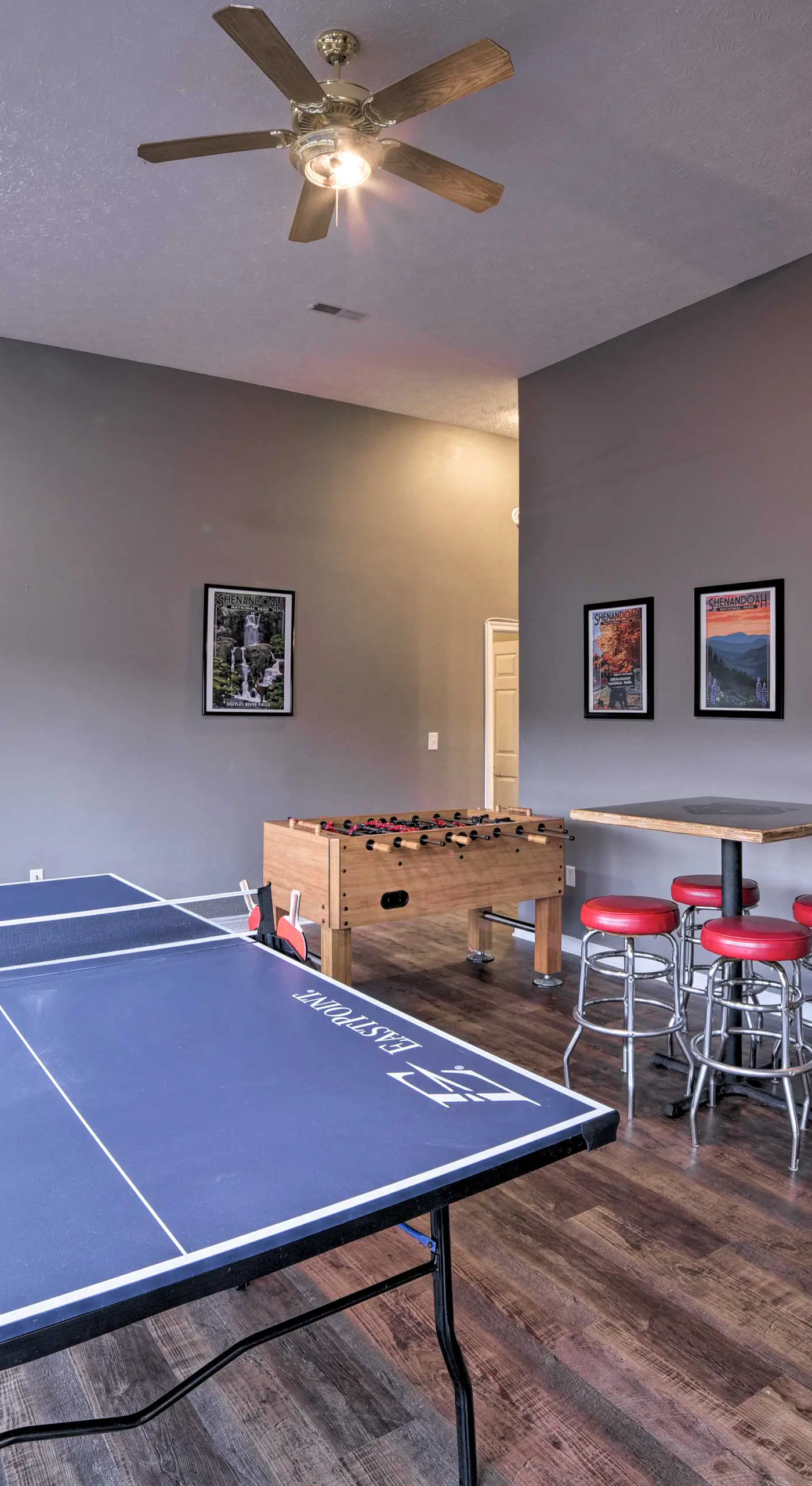 Family-Friendly Massanutten Home w/ Slope Views!