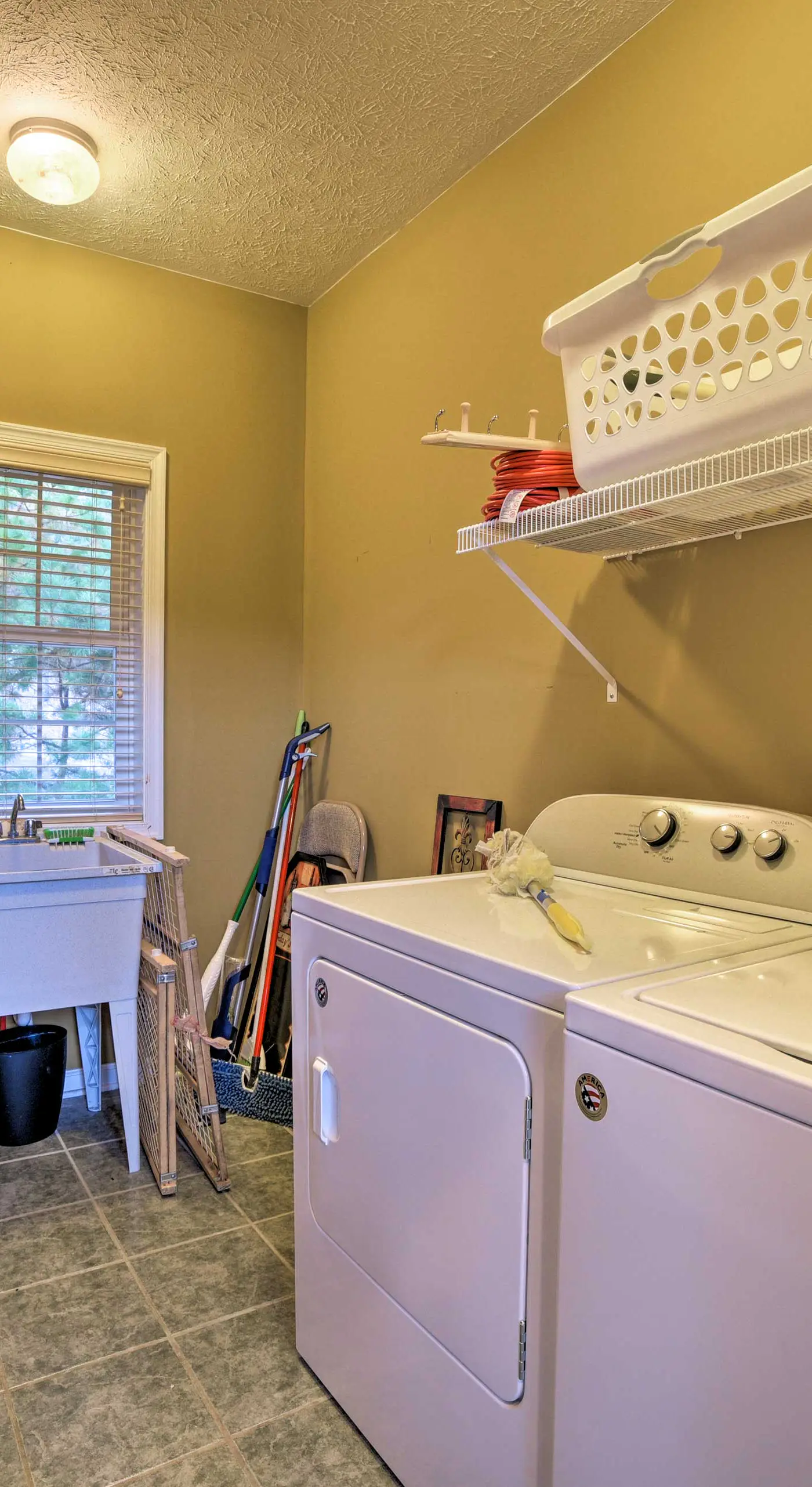 Family-Friendly Massanutten Home w/ Slope Views!