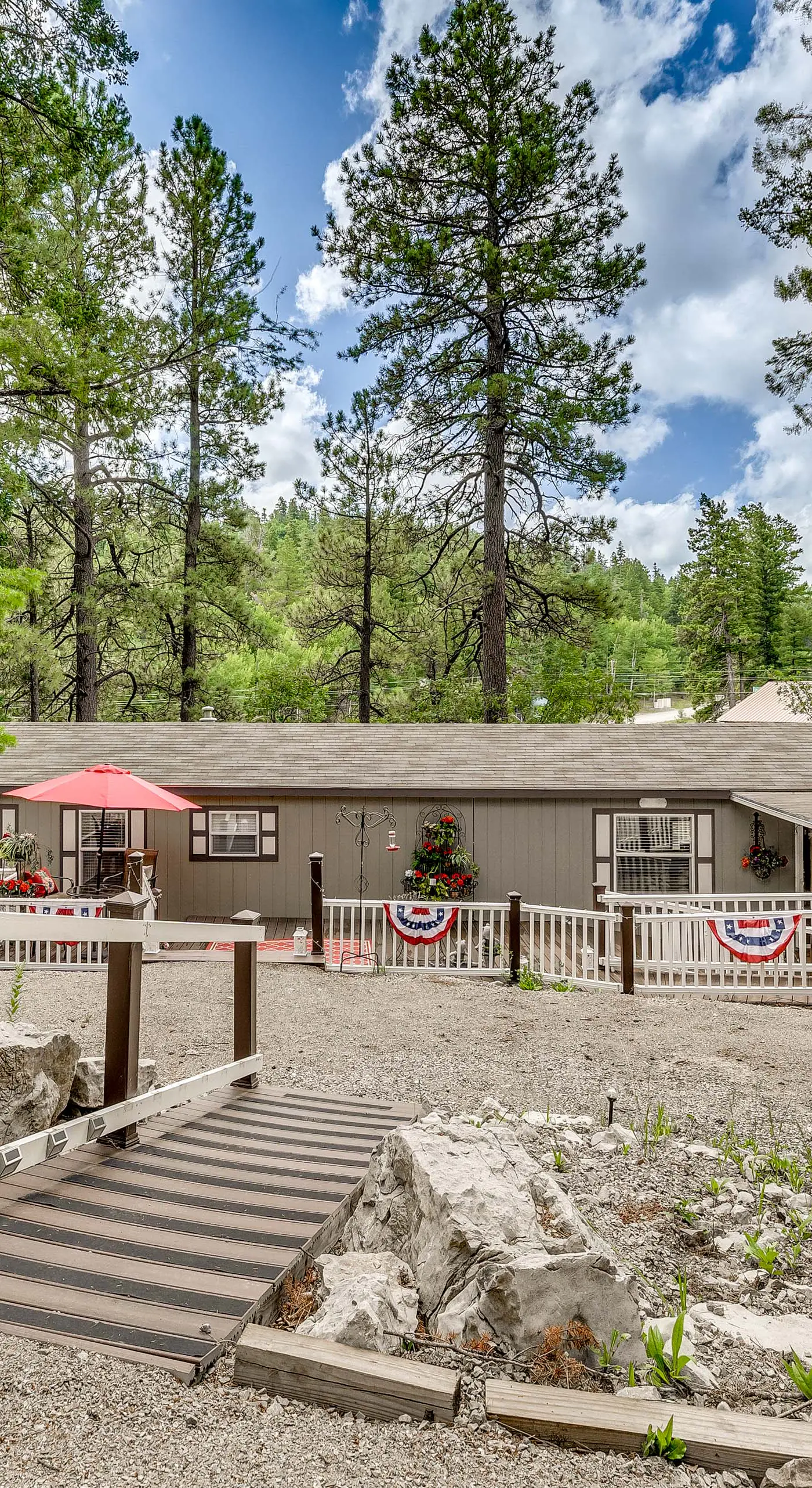 Peaceful Cloudcroft Vacation Rental: Walk to Shops