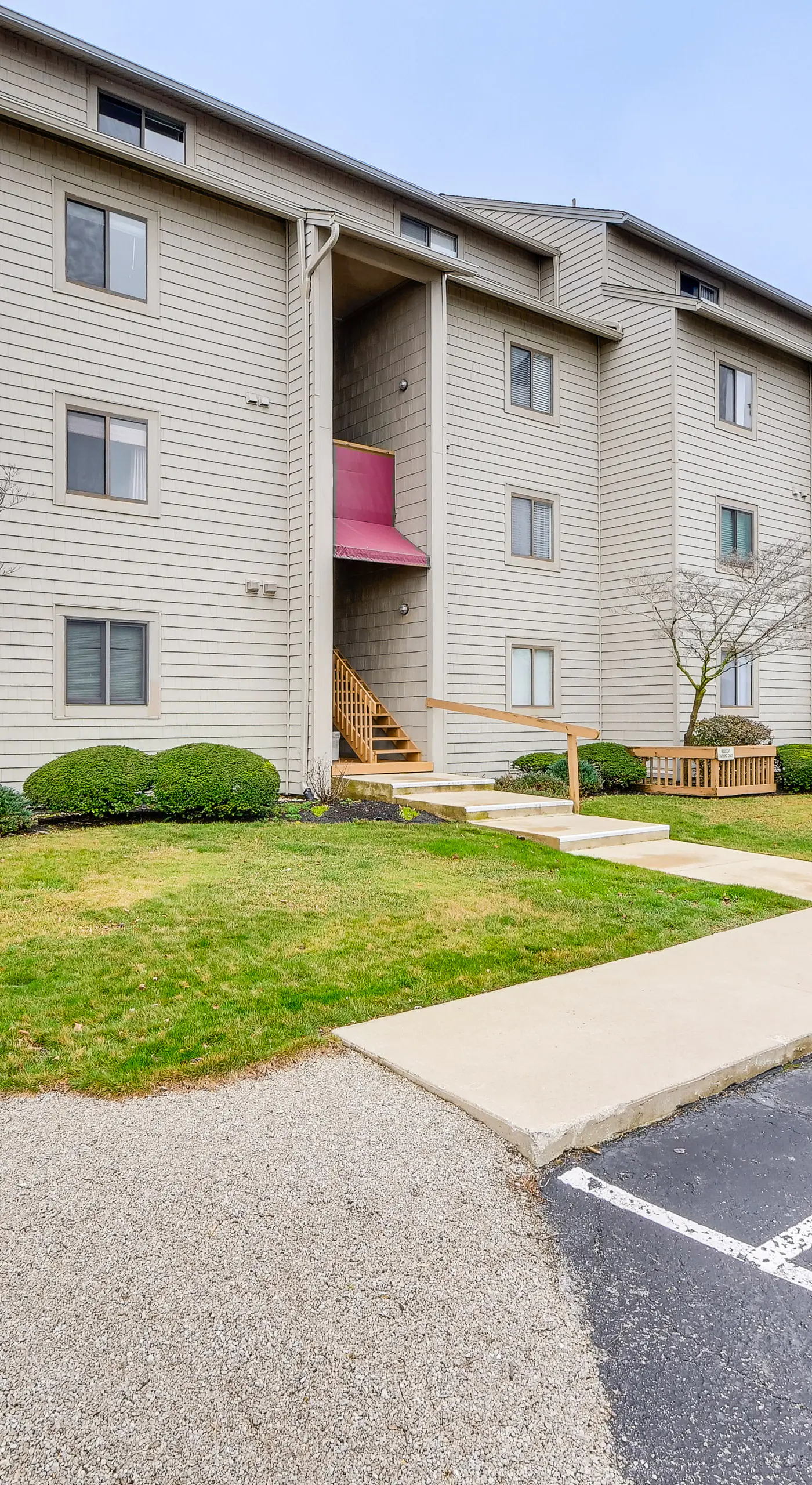 Lakefront Port Clinton Condo w/ Boat Dock & Slip!