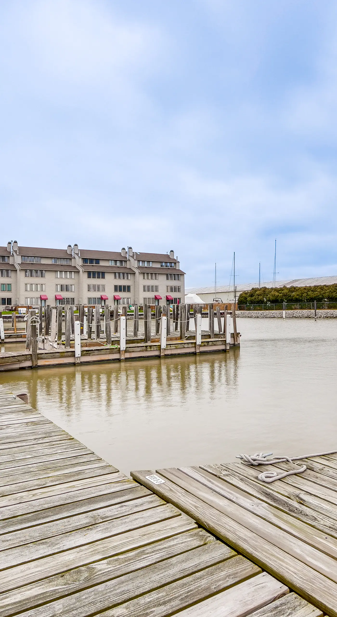 Lakefront Port Clinton Condo w/ Boat Dock & Slip!