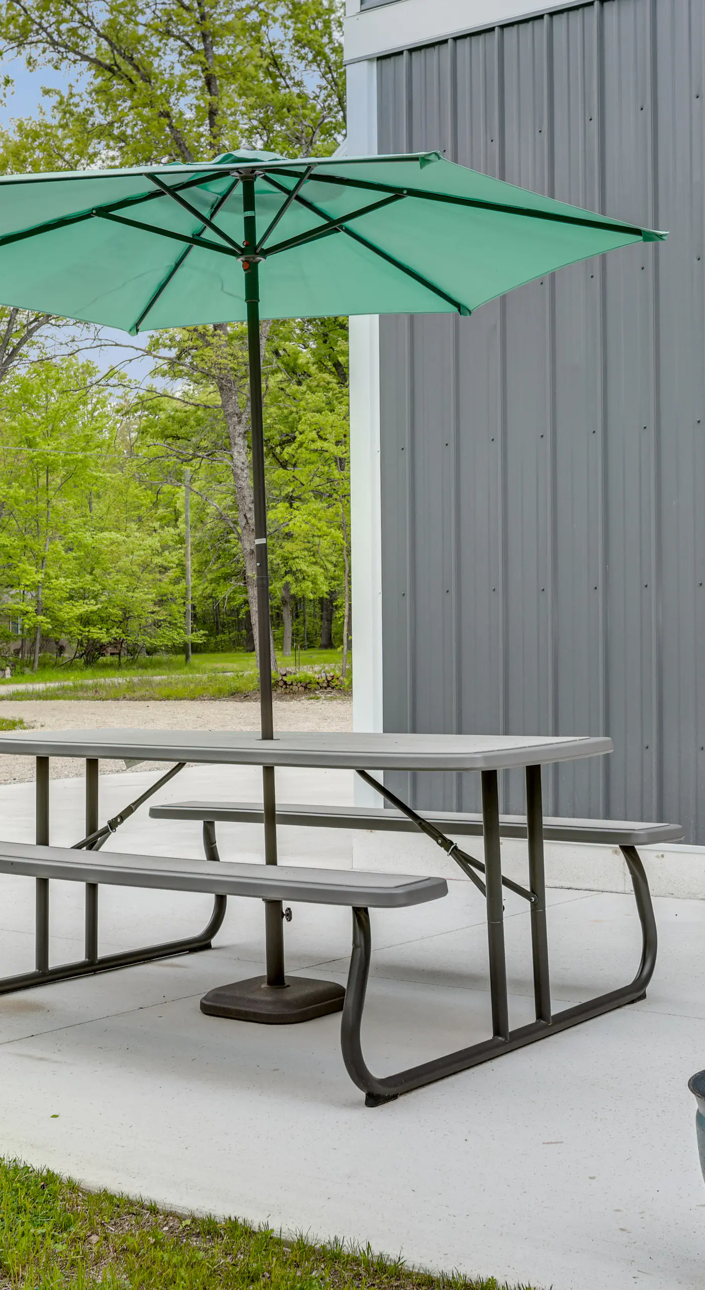 Home w/ Fire Pit & Yard: 0.5 MI to Higgins Lake