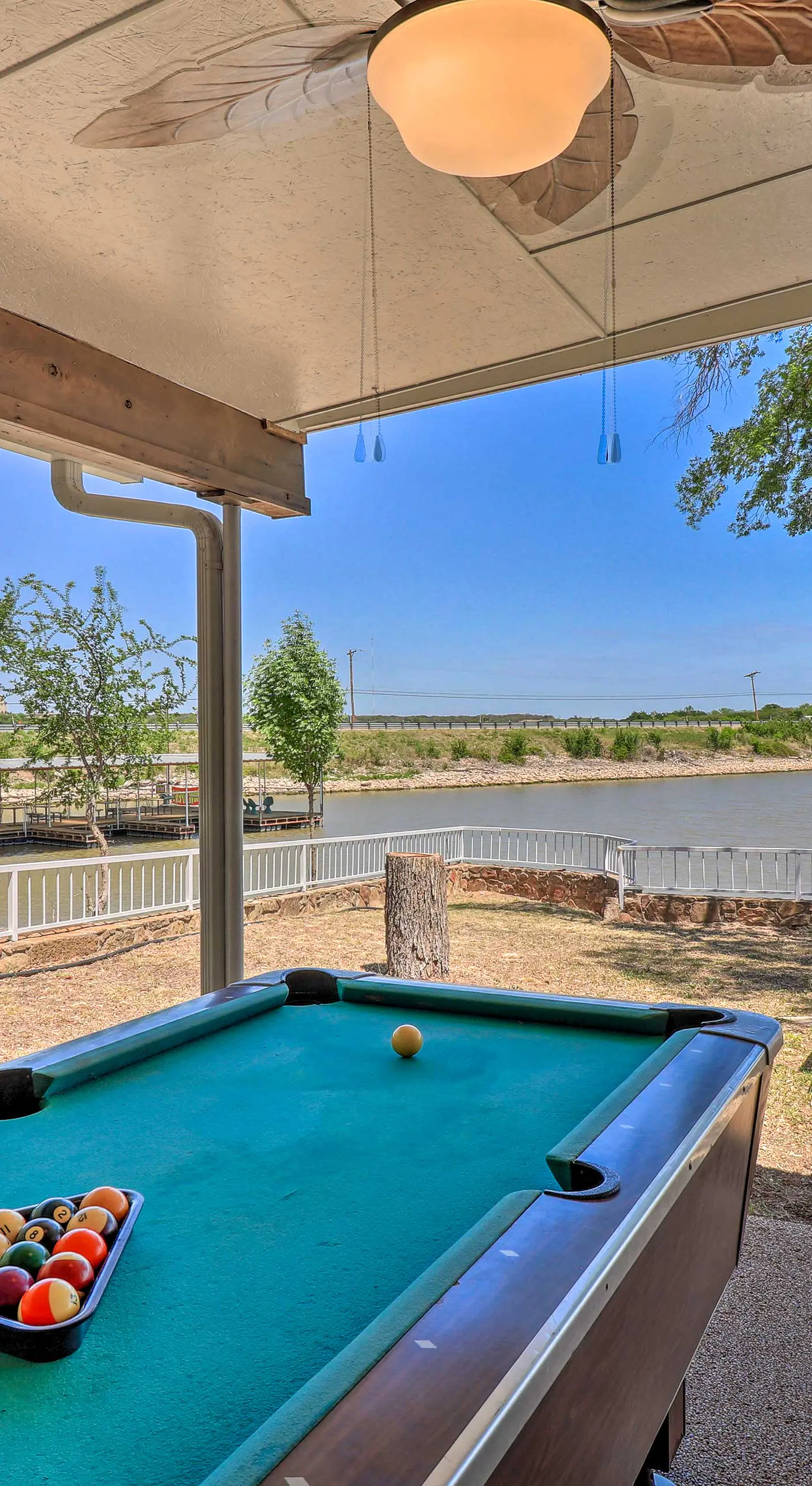 Private Dock - Waterfront Lake Brownwood Gem!