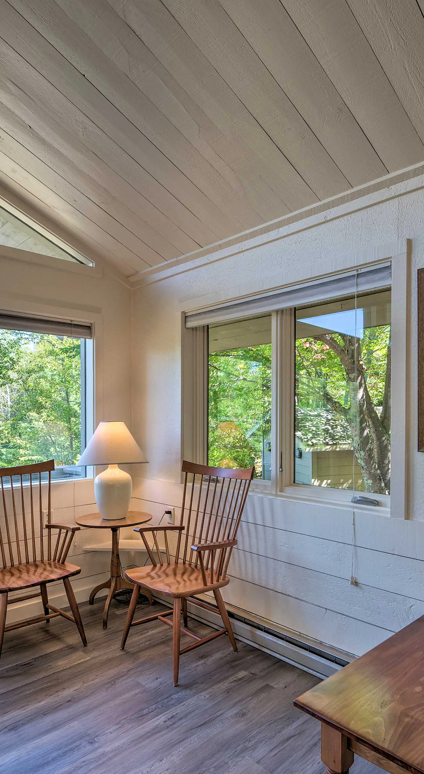 House w/ Balcony ~ 5 Mi to Cranmore Resort!