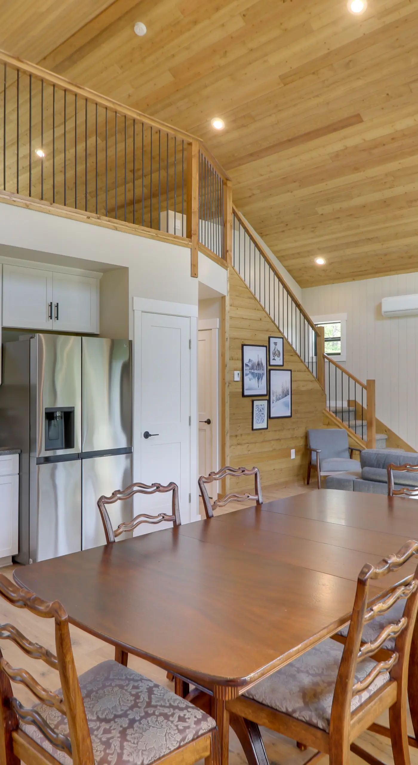 Lakeside Cabin Retreat w/ Private Hot Tub!