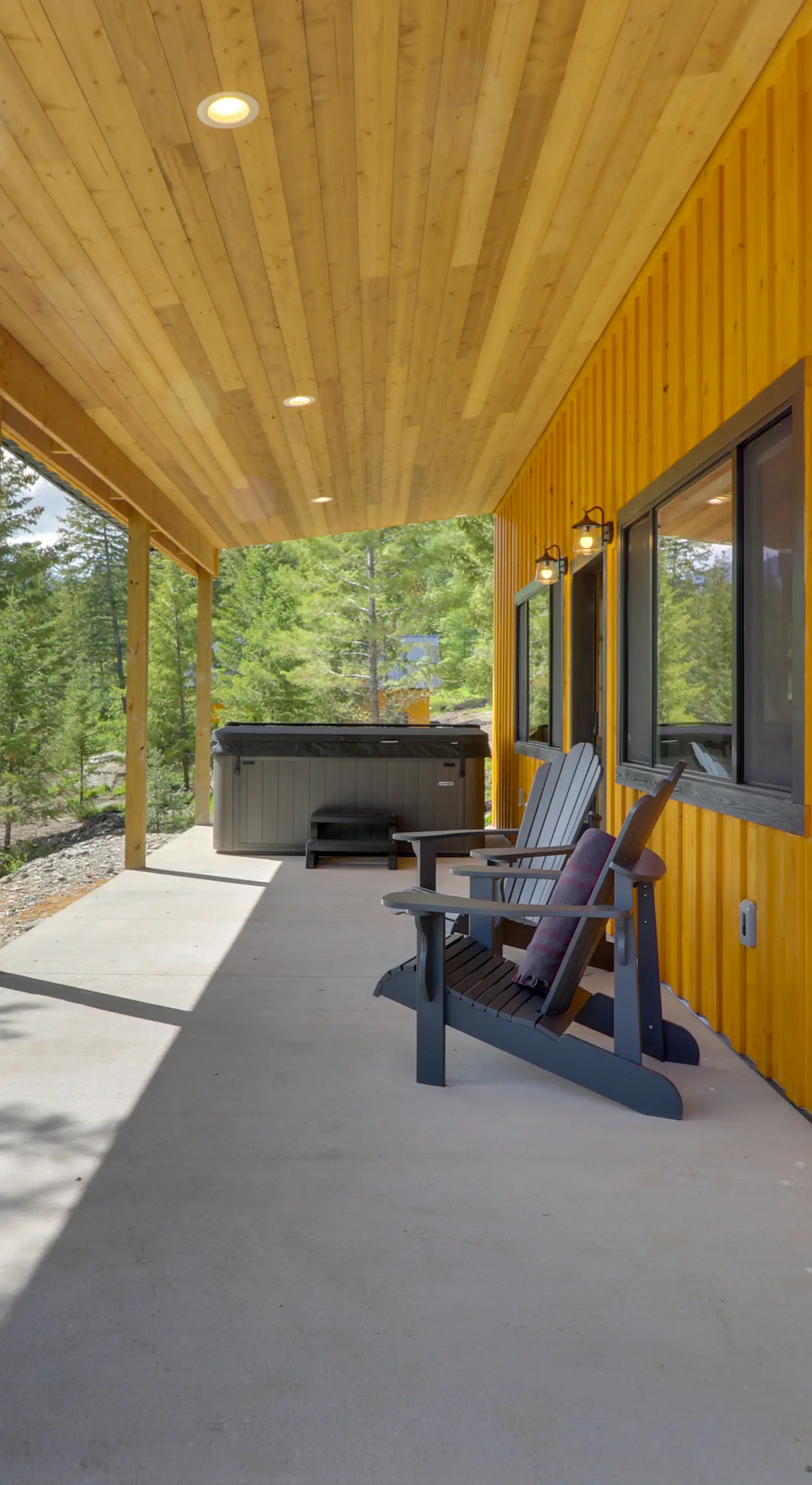 Lakeside Cabin Retreat w/ Private Hot Tub!