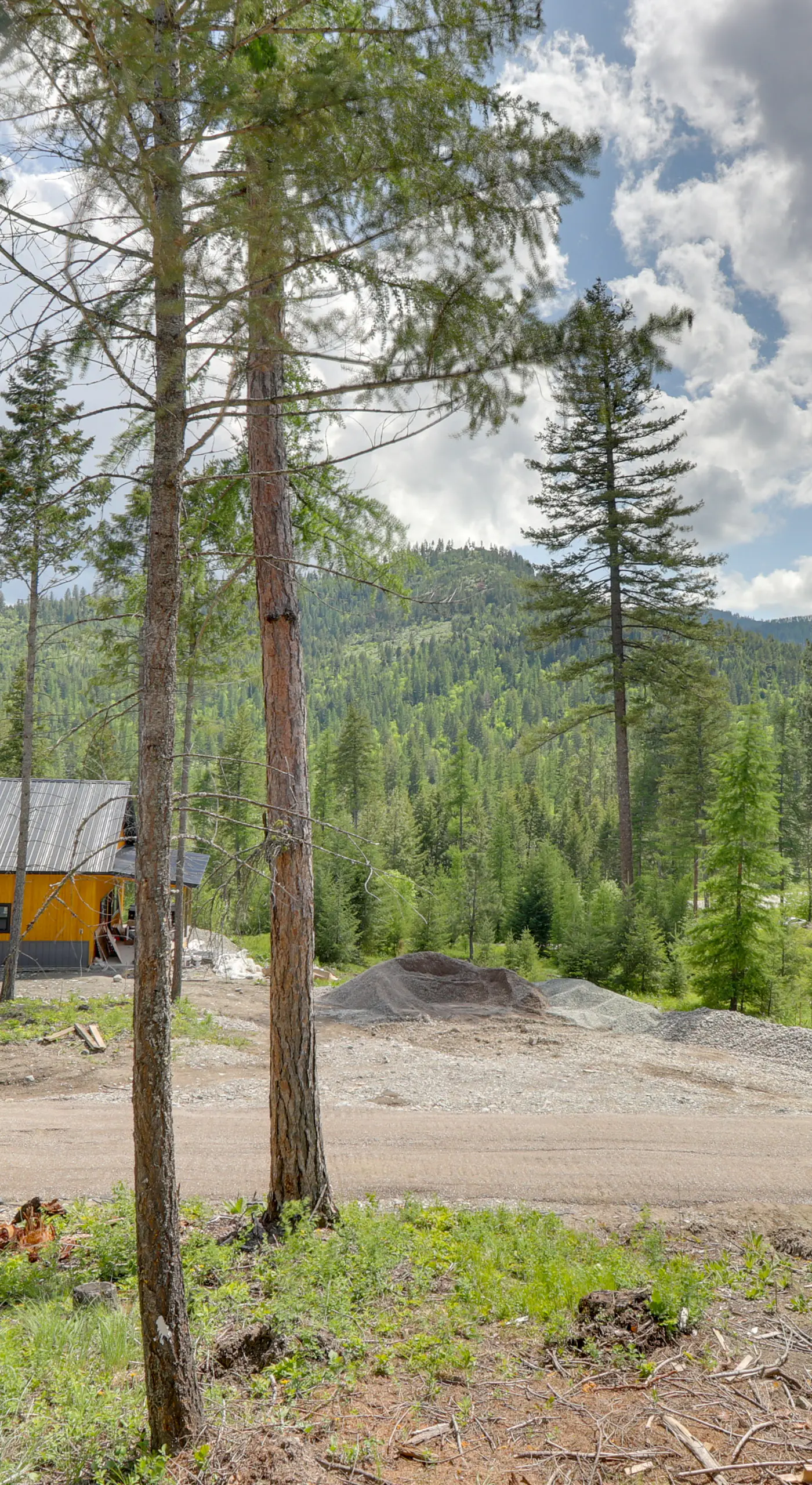 Lakeside Cabin Retreat w/ Private Hot Tub!