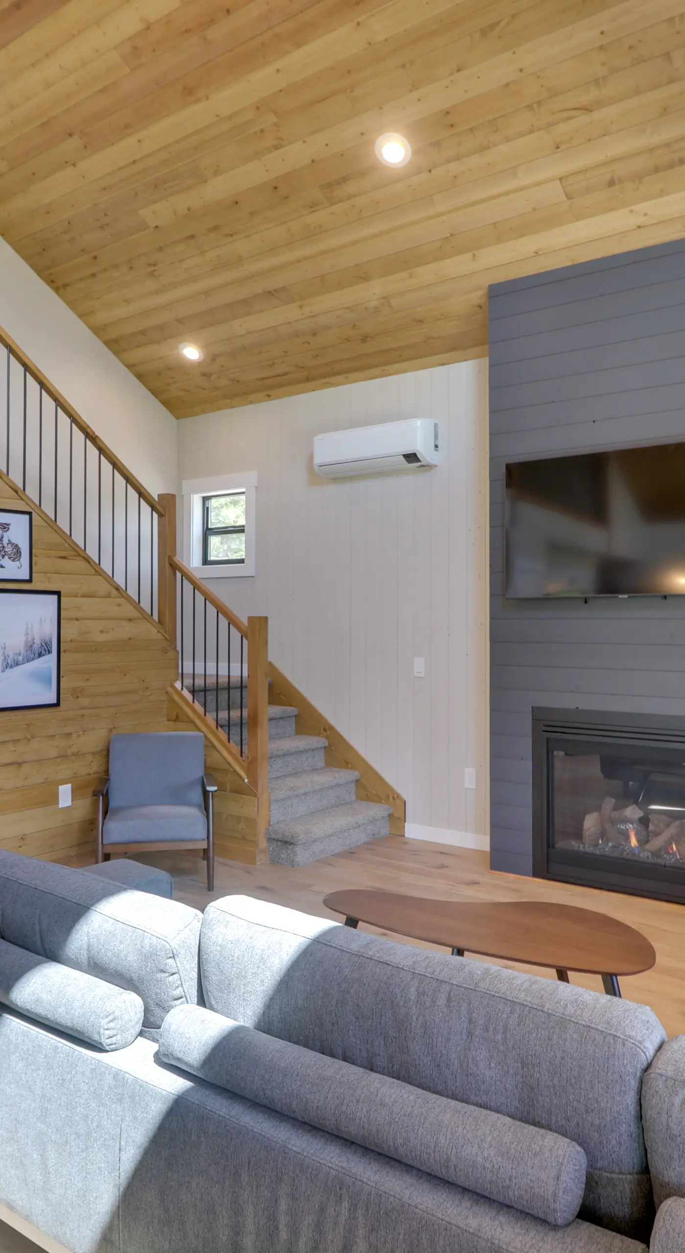 Lakeside Cabin Retreat w/ Private Hot Tub!
