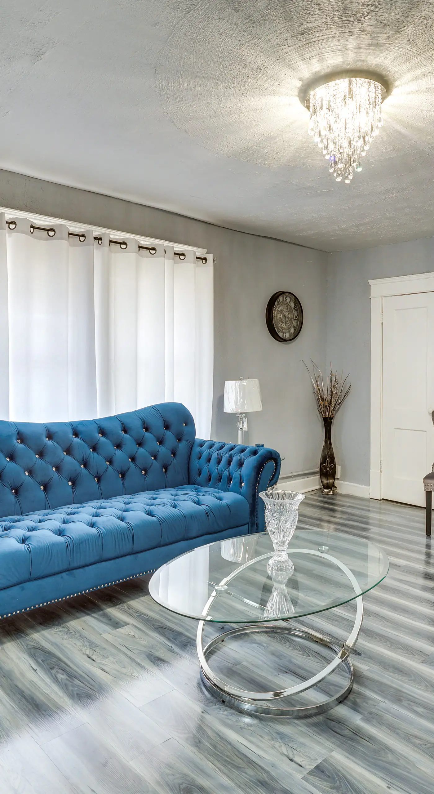 Spacious Condo 4 Mi to Pro Football Hall of Fame!