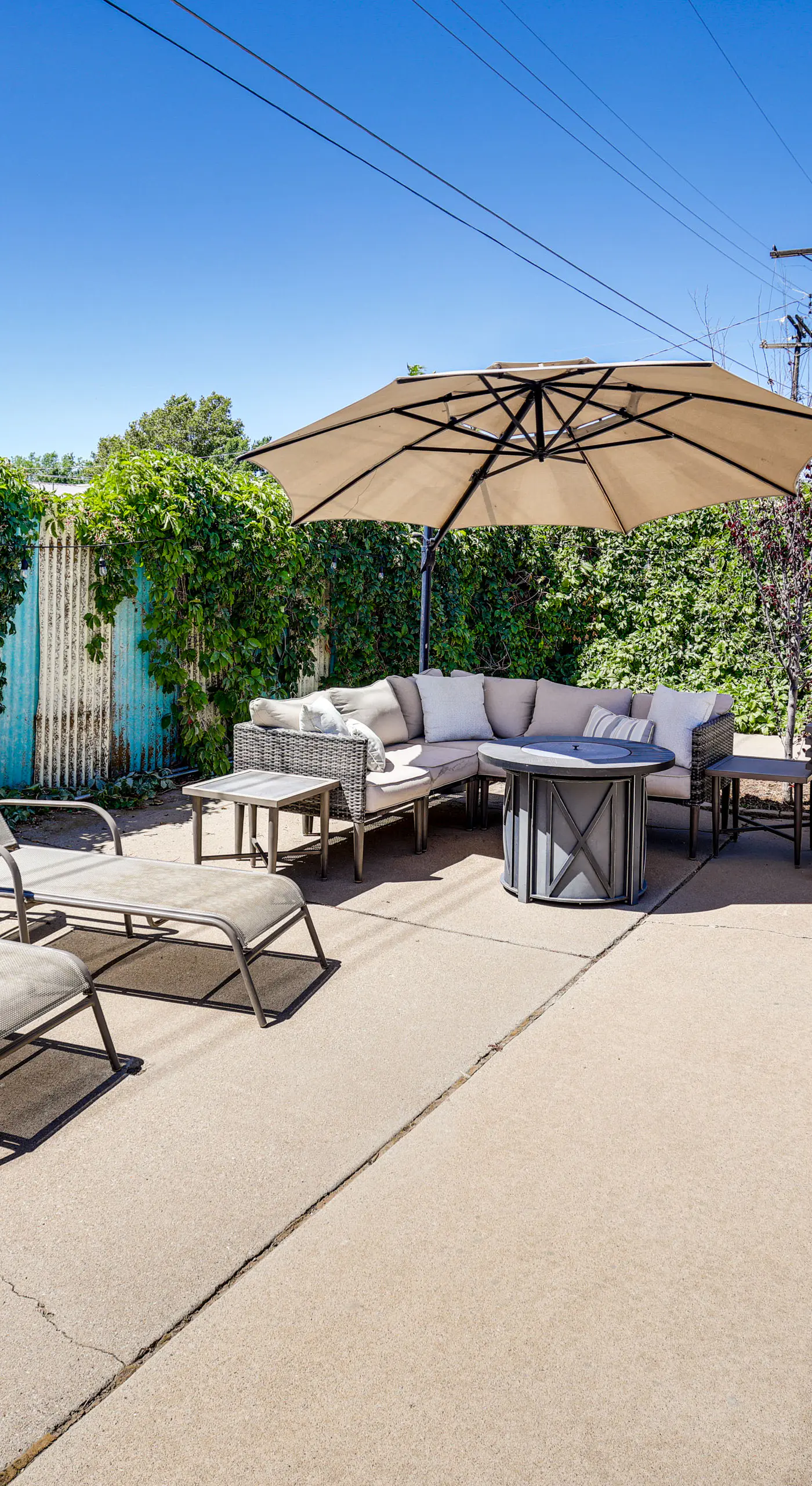 Pool & Hot Tub Access: Luxury Roy Oasis!