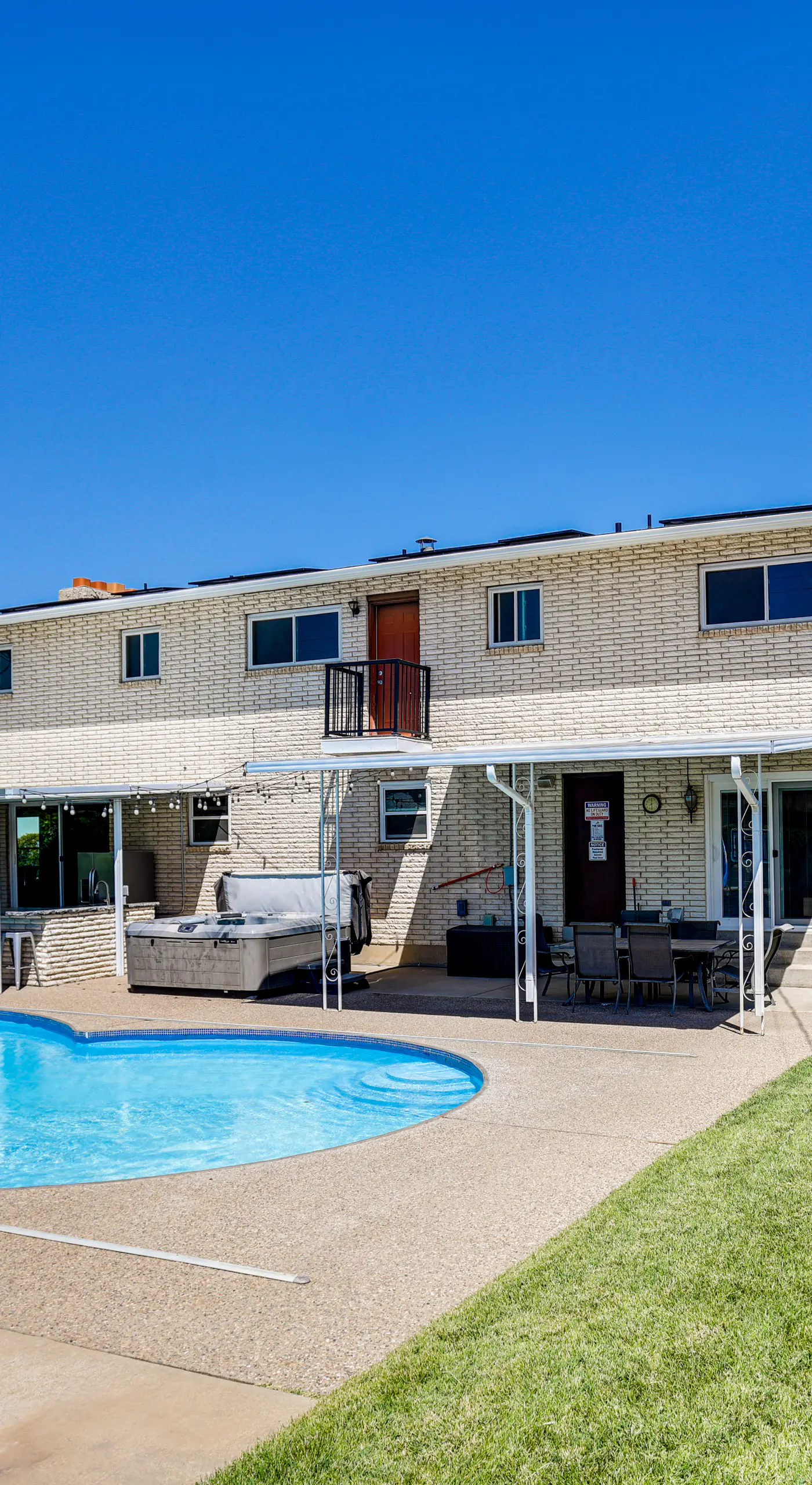 Pool & Hot Tub Access: Luxury Roy Oasis!