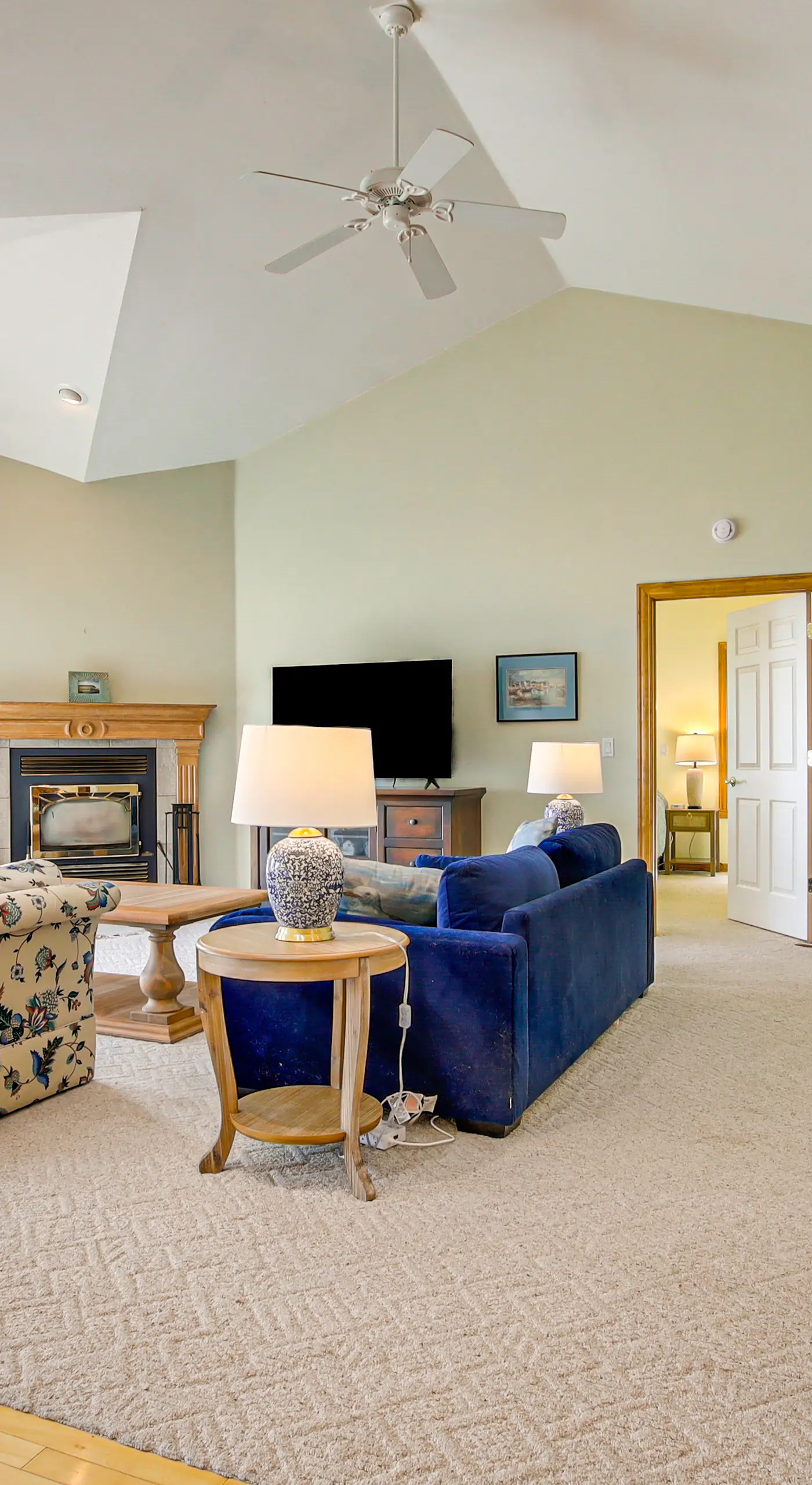 Beach Access on Lake Michigan: Sturgeon Bay Home