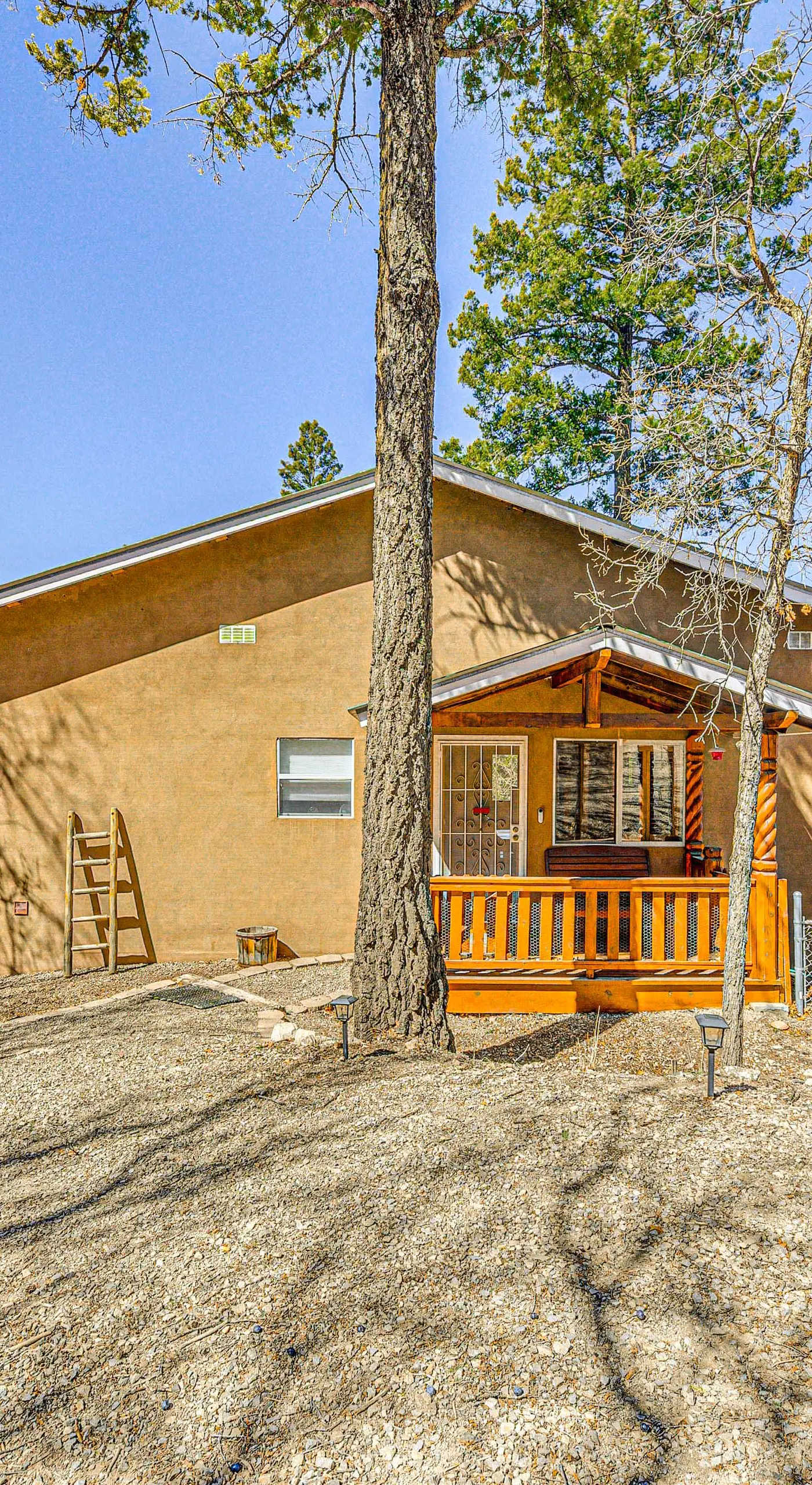 2 Mi to Dtwn: Cloudcroft Home w/ Furnished Deck