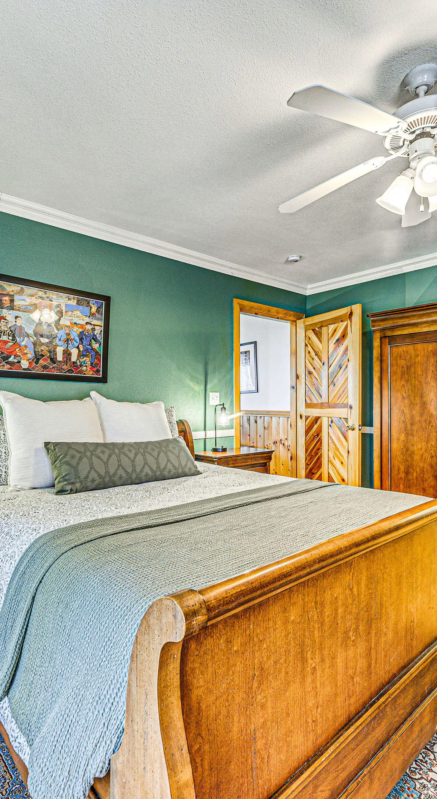 2 Mi to Dtwn: Cloudcroft Home w/ Furnished Deck