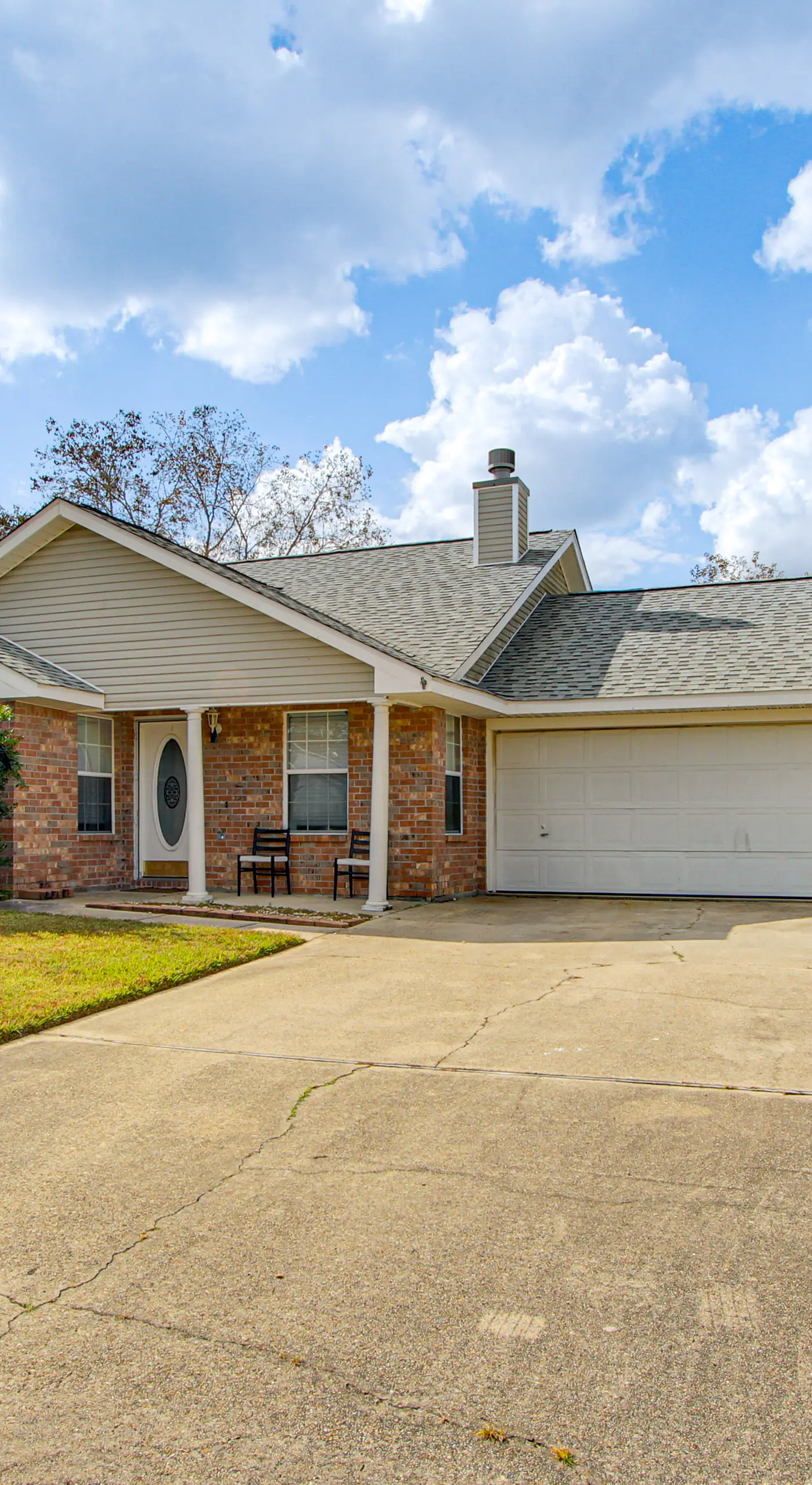 Explore Gulfport Beaches: Family Home w/ Yard