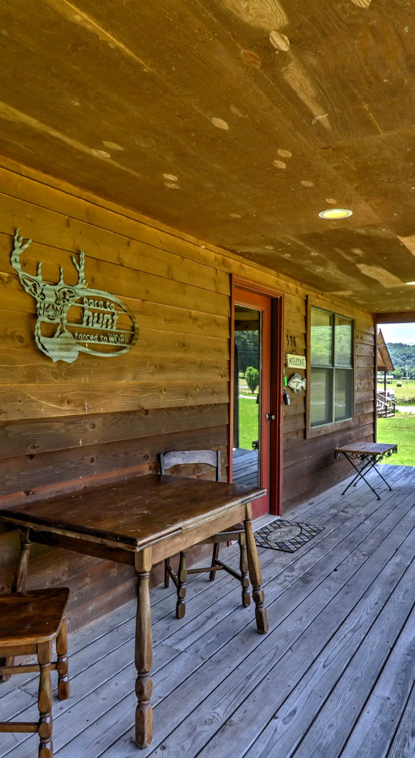 Dream Valley Mountain View Cabin w/ Covered Porch!