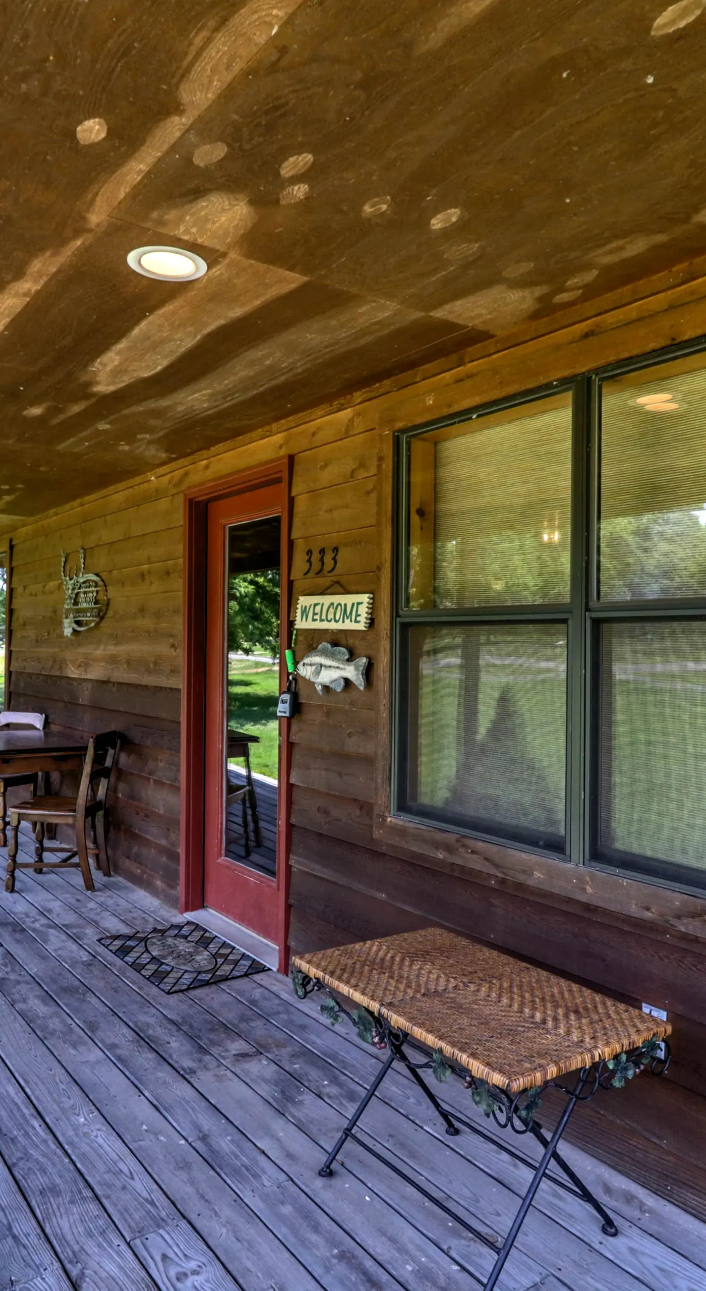Dream Valley Mountain View Cabin w/ Covered Porch!