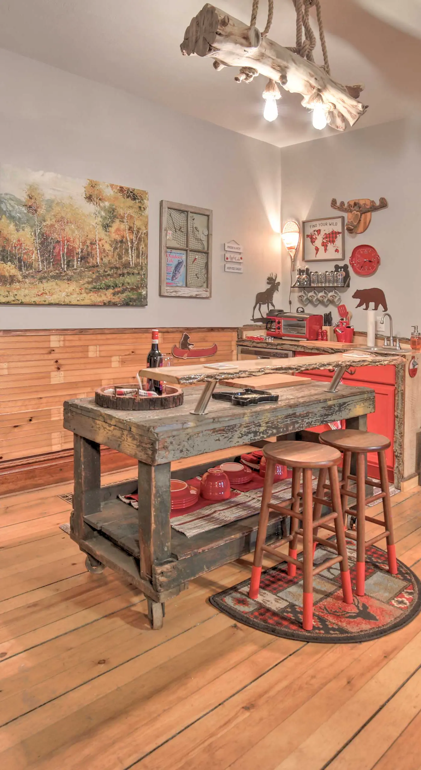 Walk to Waterfront: Dtwn Sturgeon Bay Retreat!