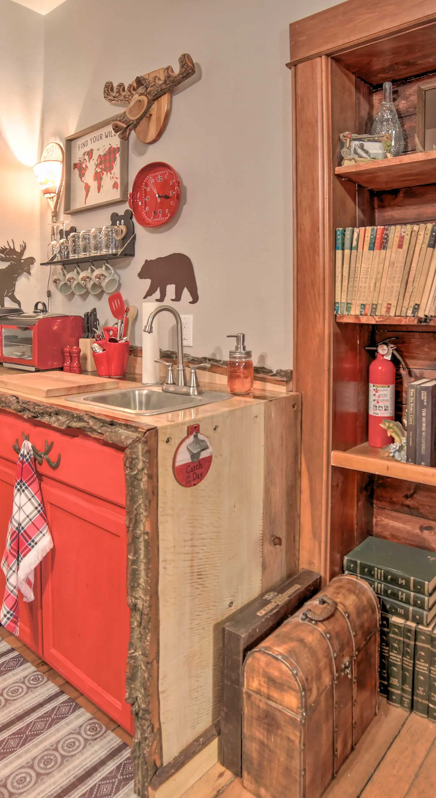 Walk to Waterfront: Dtwn Sturgeon Bay Retreat!