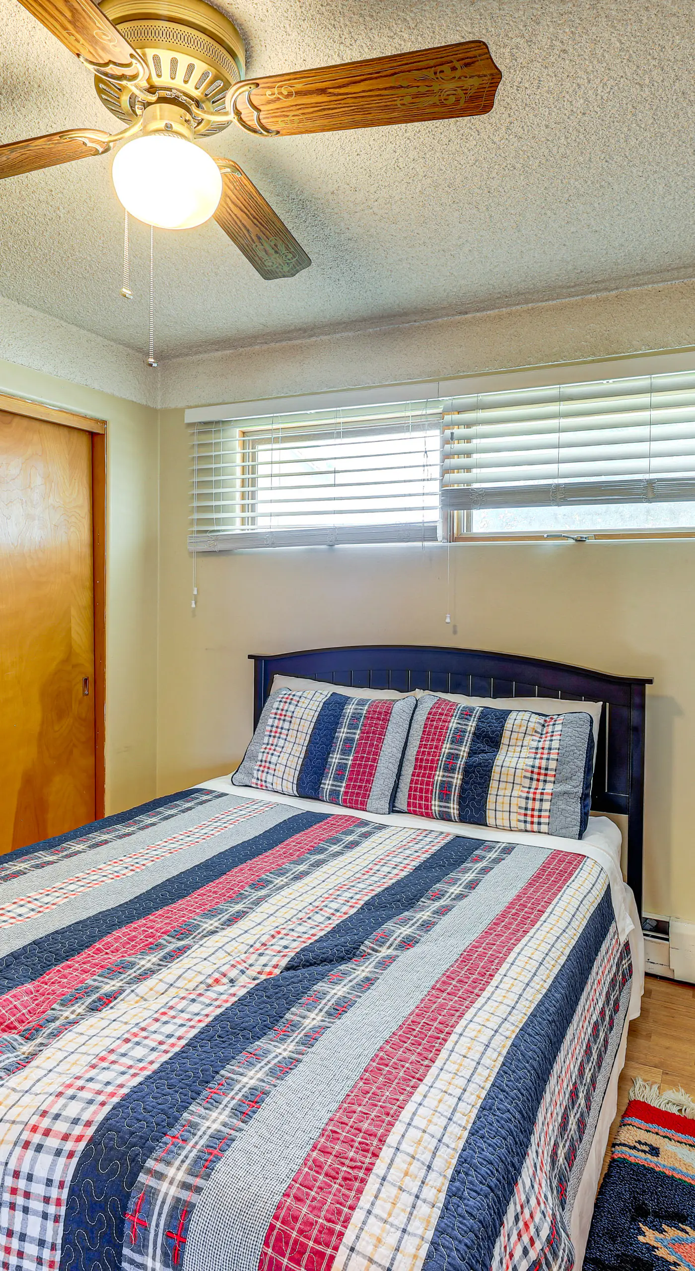 Hot Tub, Views & Private Dock: Polson Haven!