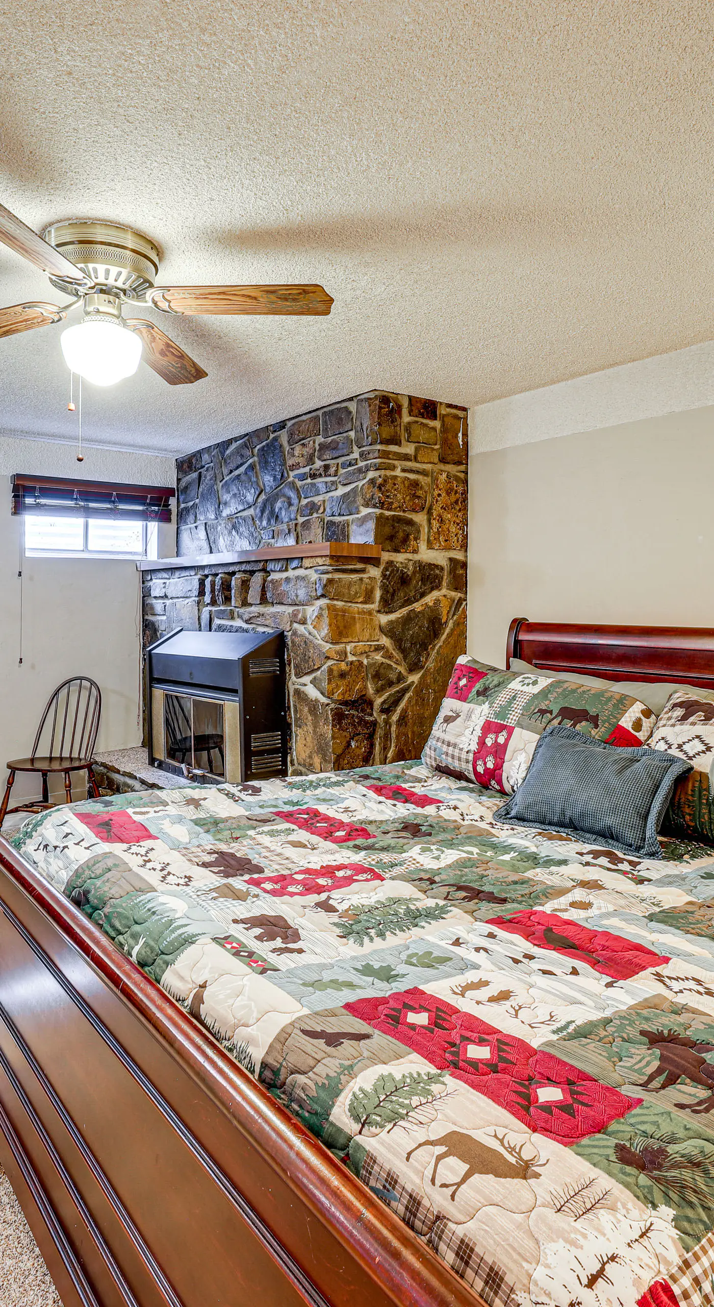 Hot Tub, Views & Private Dock: Polson Haven!
