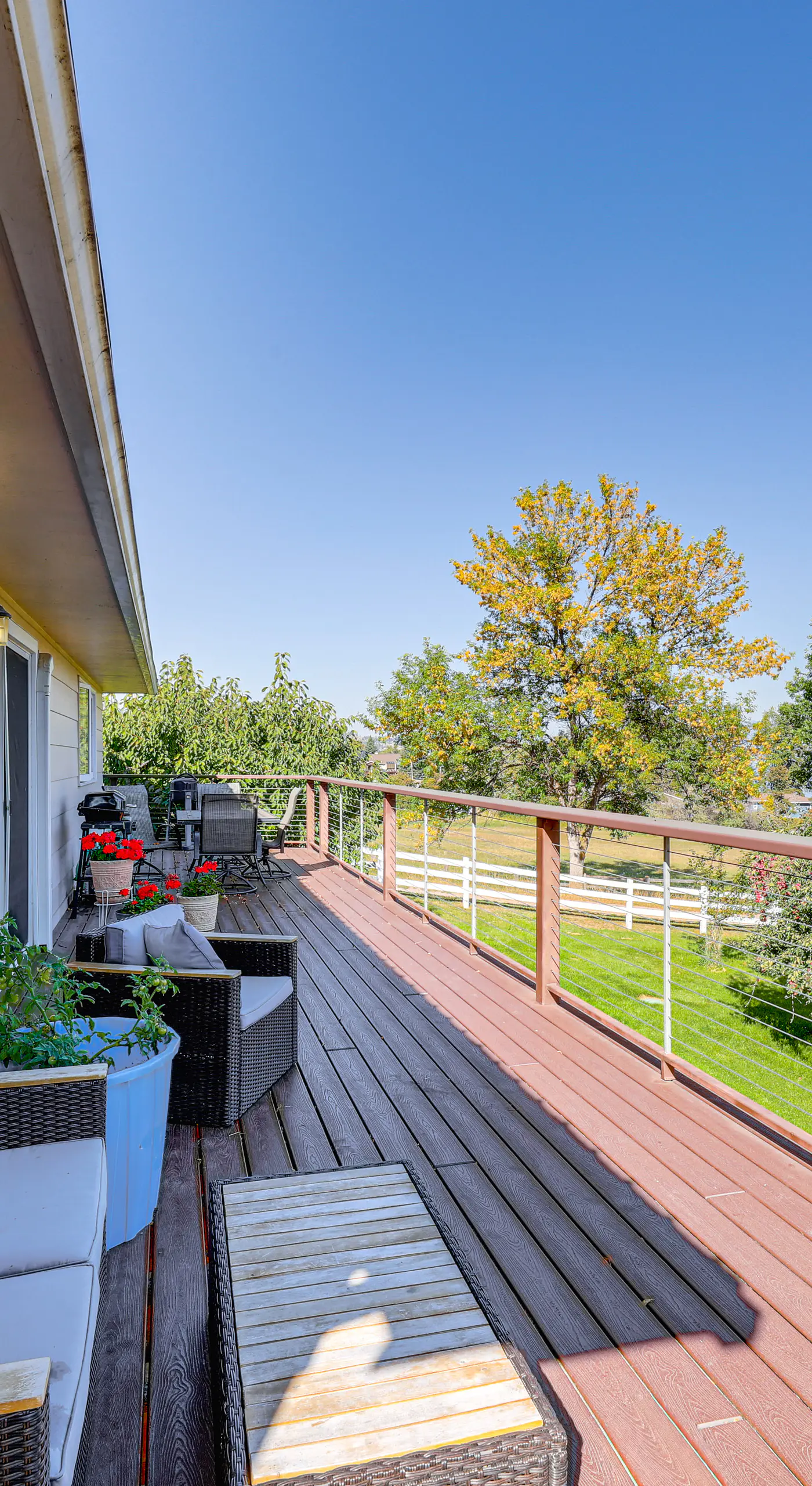 Hot Tub, Views & Private Dock: Polson Haven!