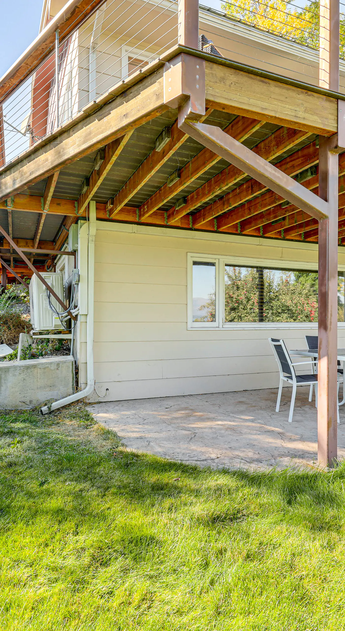 Hot Tub, Views & Private Dock: Polson Haven!