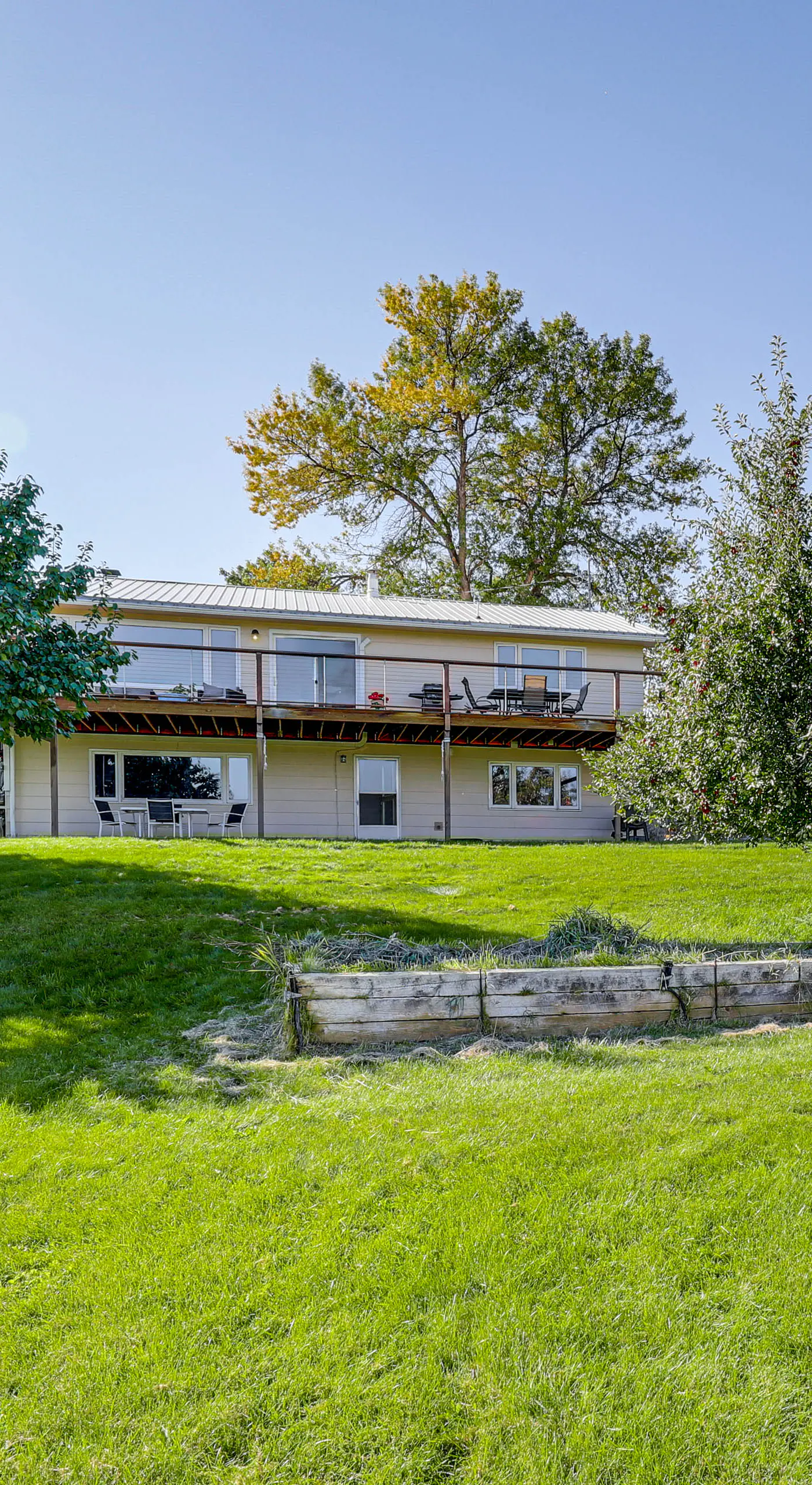 Hot Tub, Views & Private Dock: Polson Haven!