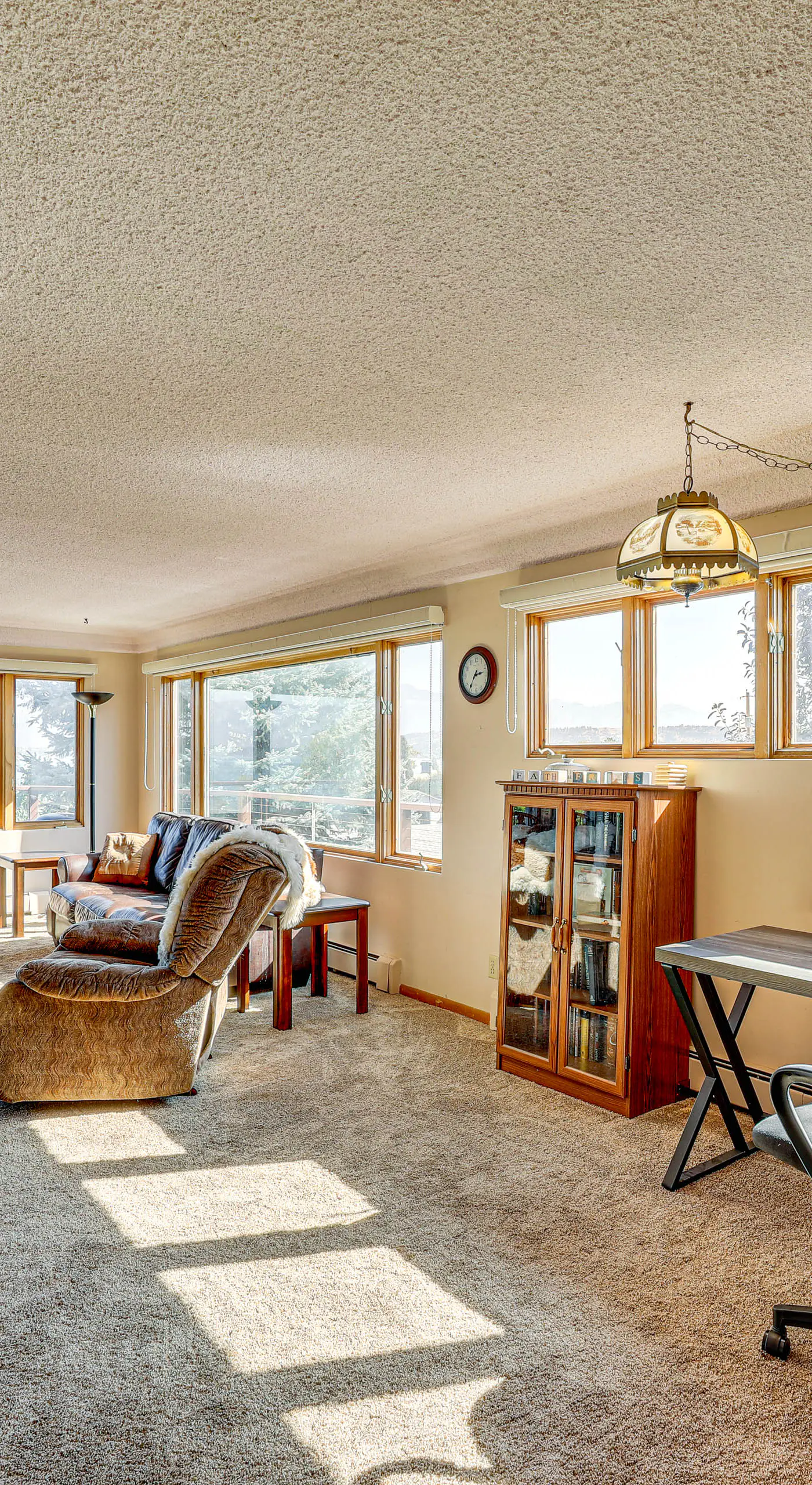 Hot Tub, Views & Private Dock: Polson Haven!