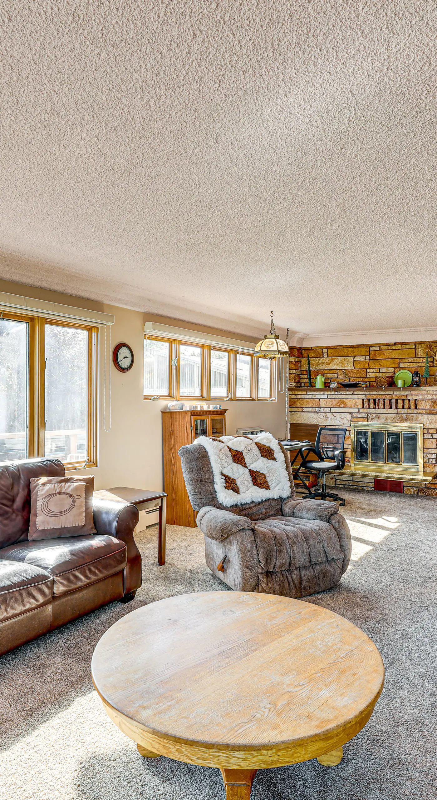 Hot Tub, Views & Private Dock: Polson Haven!