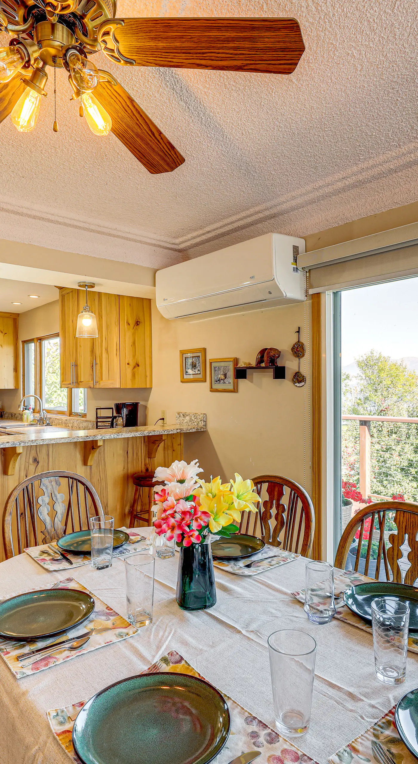 Hot Tub, Views & Private Dock: Polson Haven!