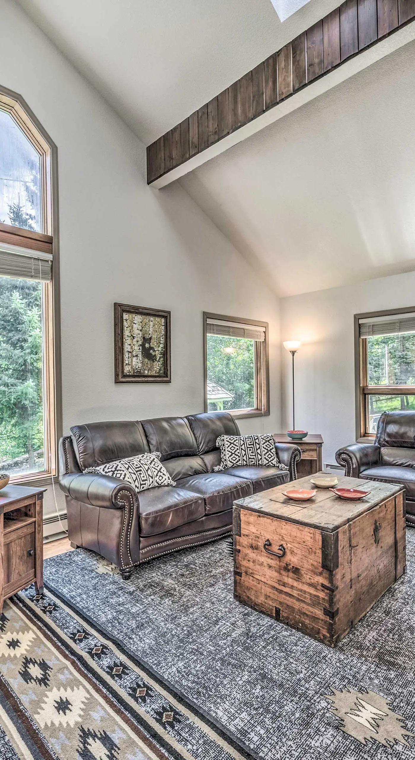 Cozy Cloudcroft Townhome ~ 1 Mi to Burro Ave!