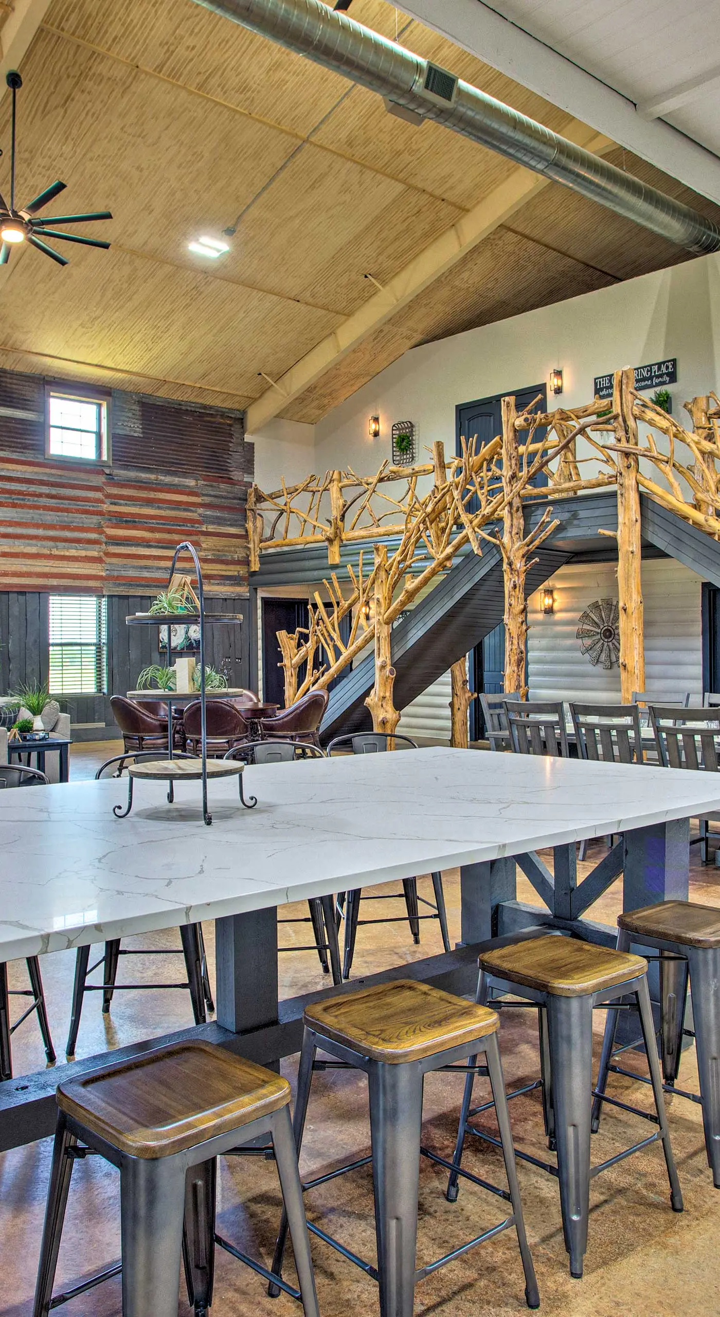 'The Copper Roost': Lake Texoma Escape w/ Hot Tub