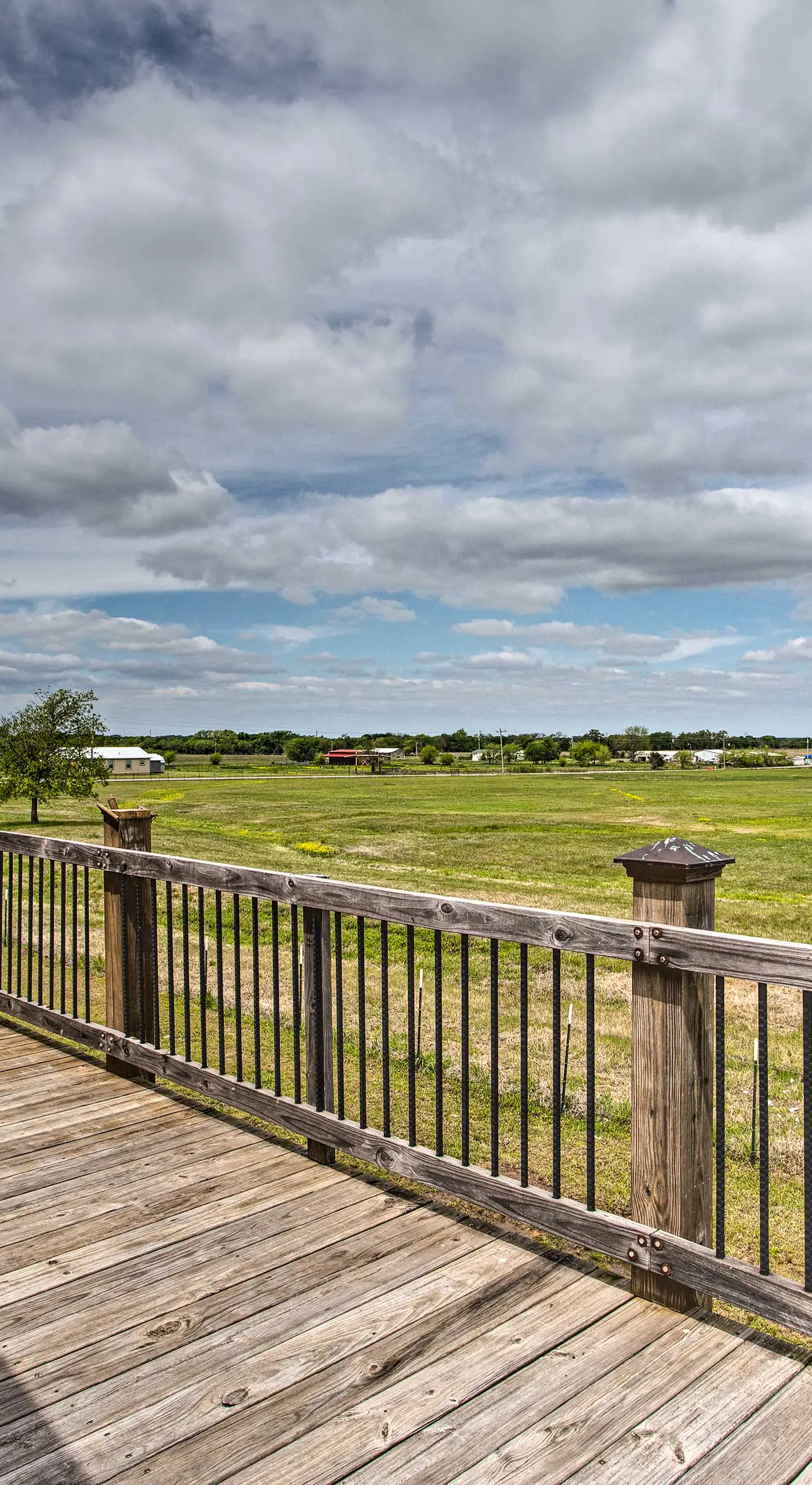 'The Copper Roost': Lake Texoma Escape w/ Hot Tub