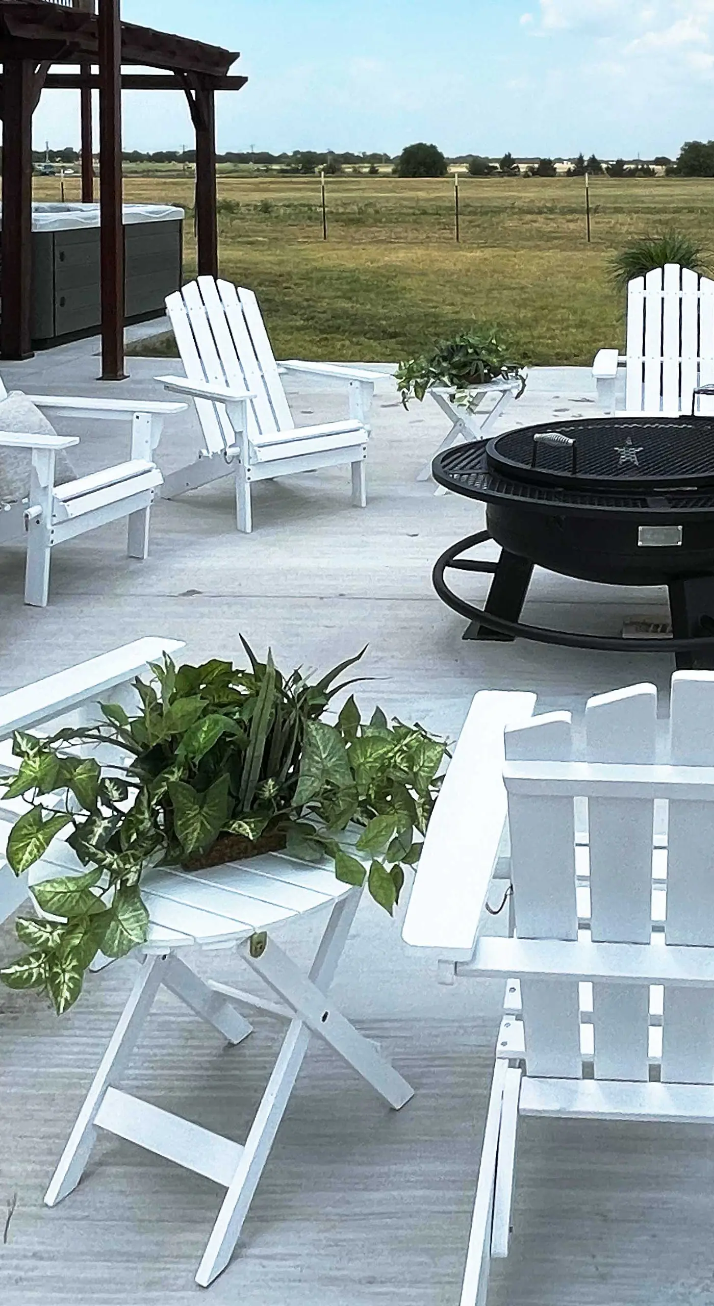 'The Copper Roost': Lake Texoma Escape w/ Hot Tub