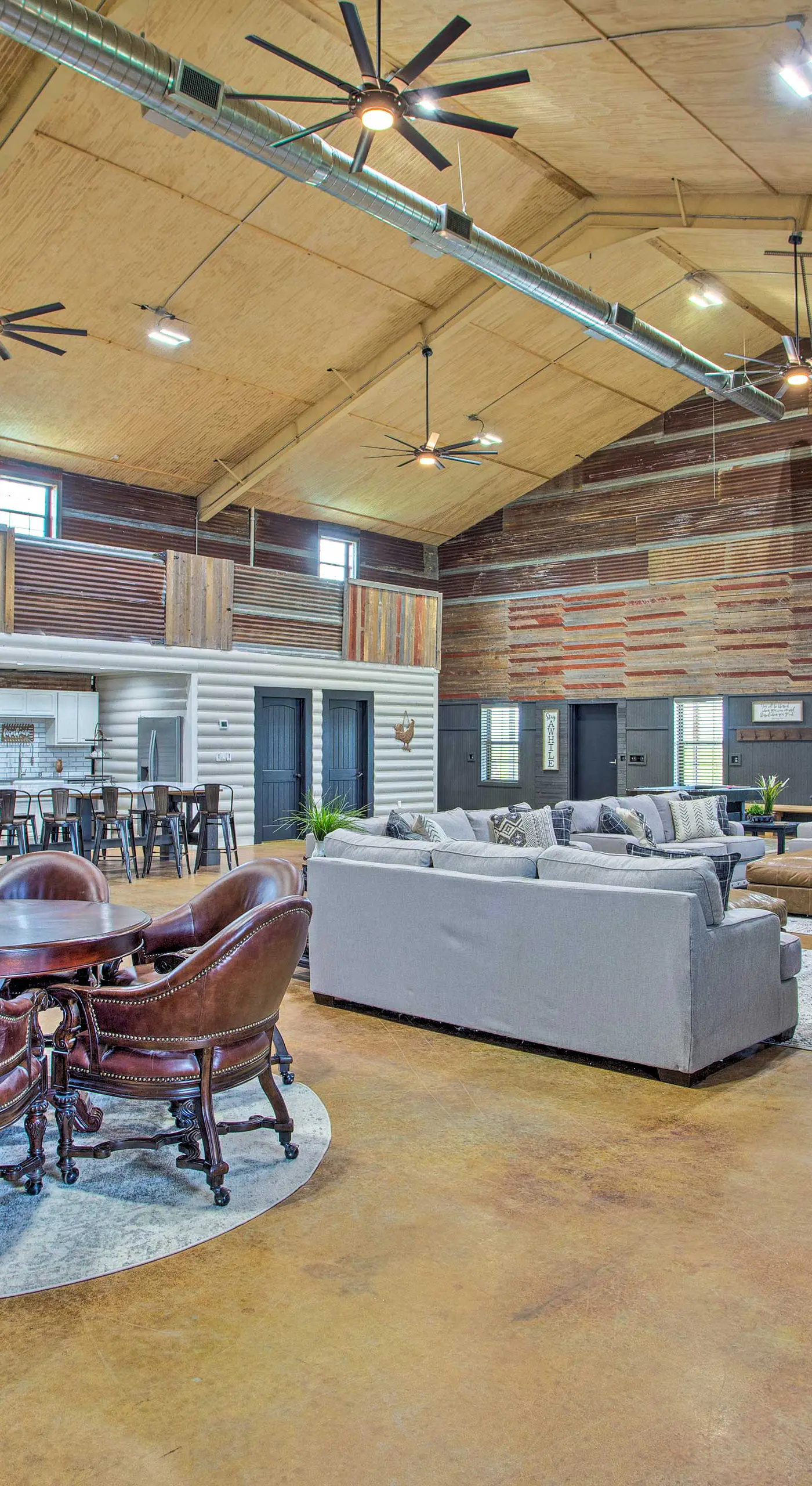 'The Copper Roost': Lake Texoma Escape w/ Hot Tub