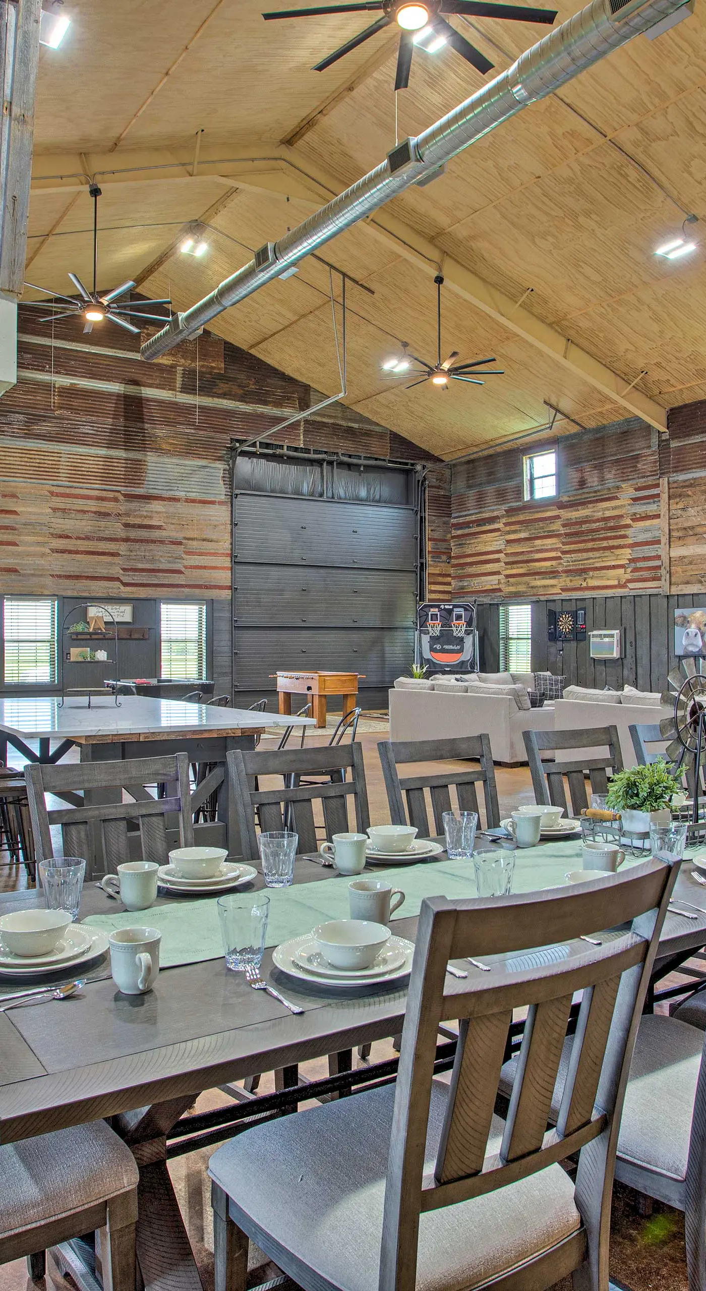 'The Copper Roost': Lake Texoma Escape w/ Hot Tub