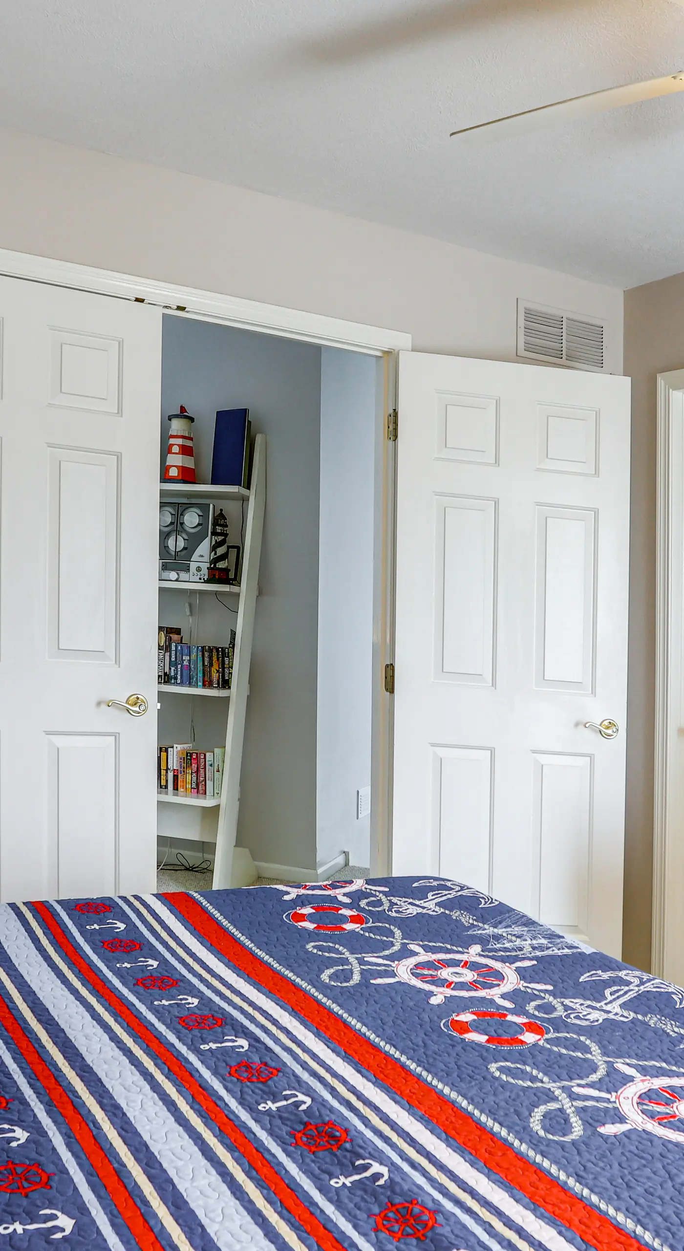 Family-Friendly Port Clinton Home w/ Private Deck