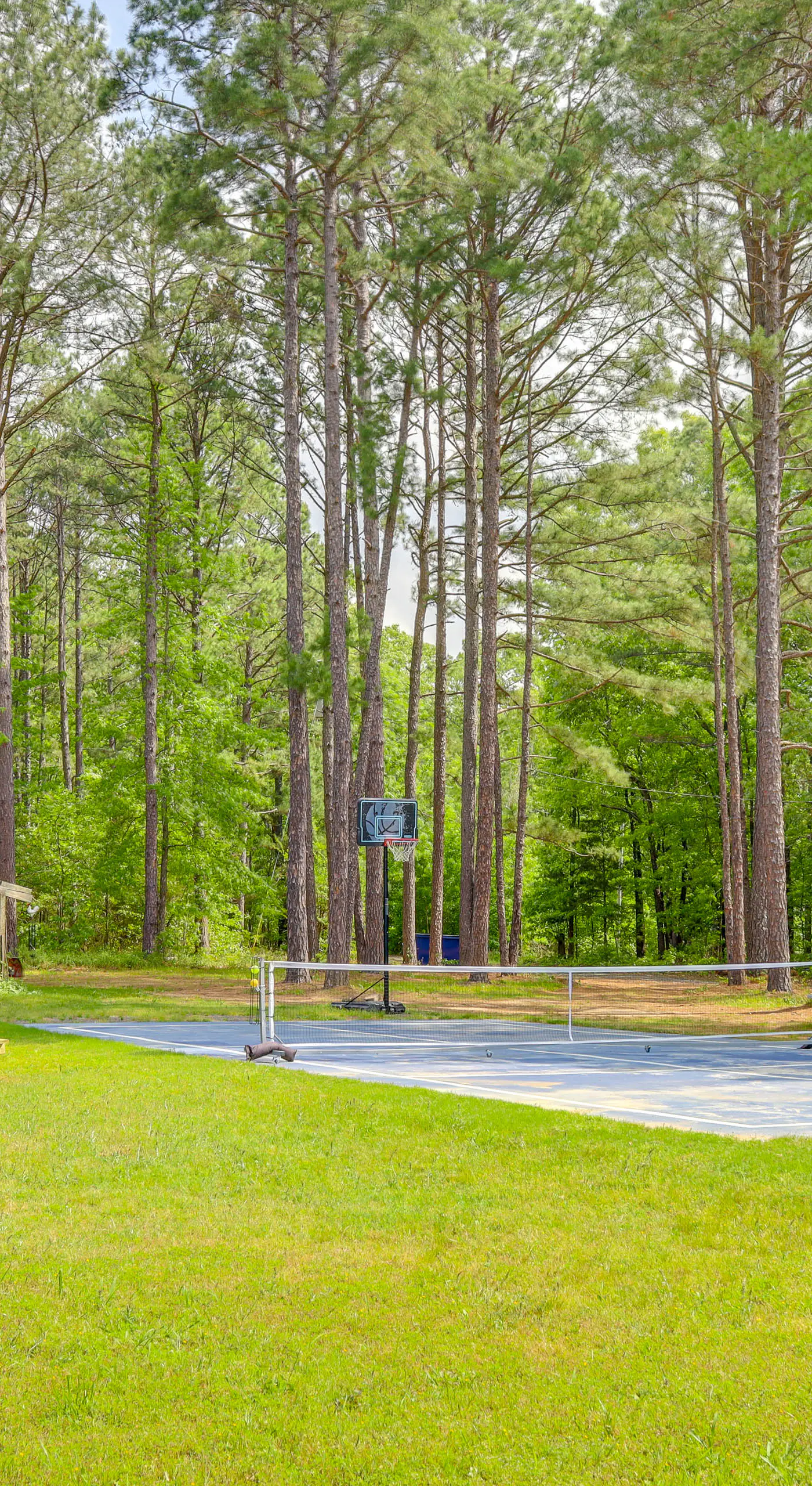 Tree-Lined Higden Retreat: Close to Parks + Trails