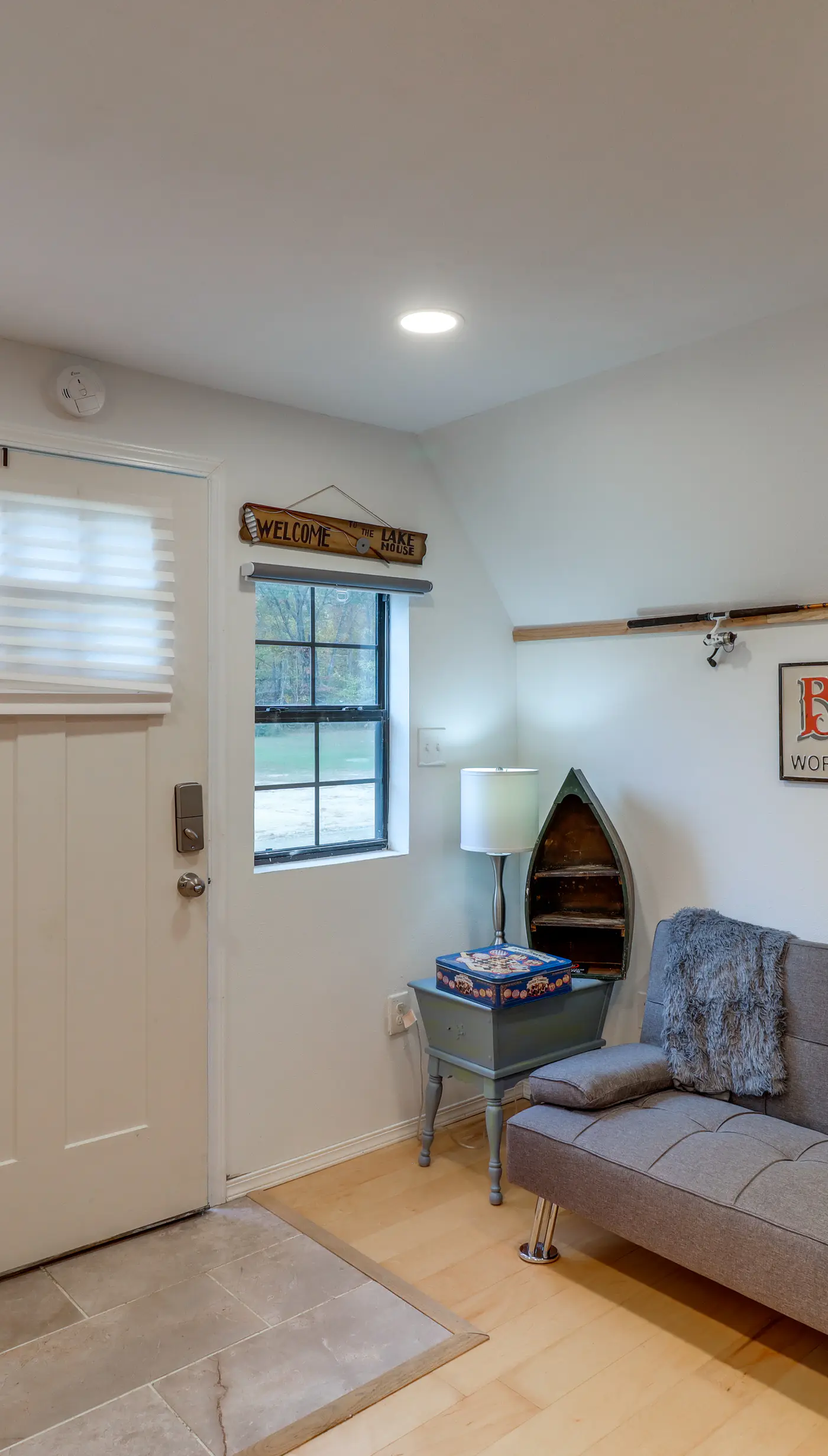 Higden Studio w/ Shared Patio, Yard Games, Grills!