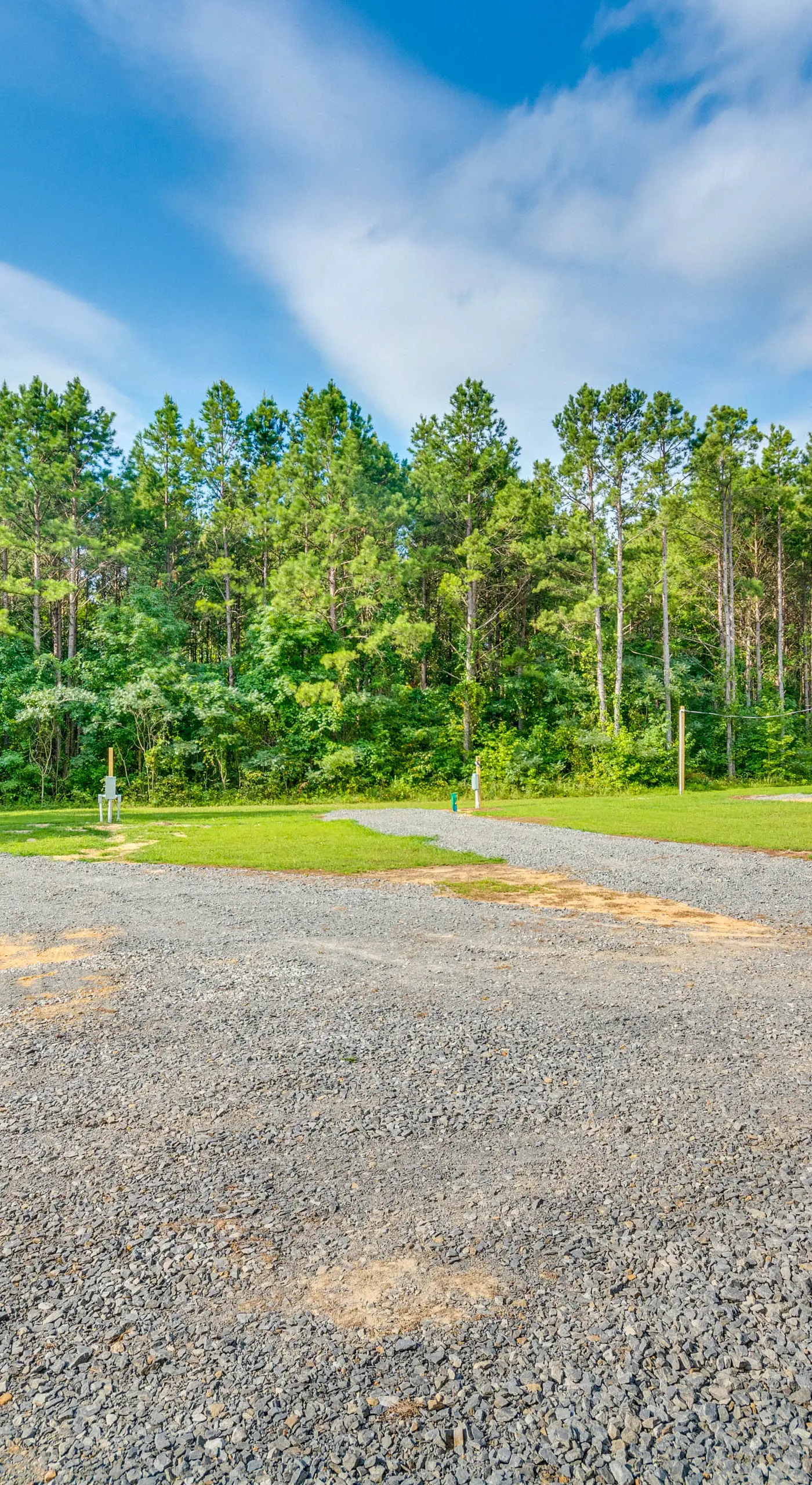Higden Studio w/ Private Deck < 1 Mi to Lake!