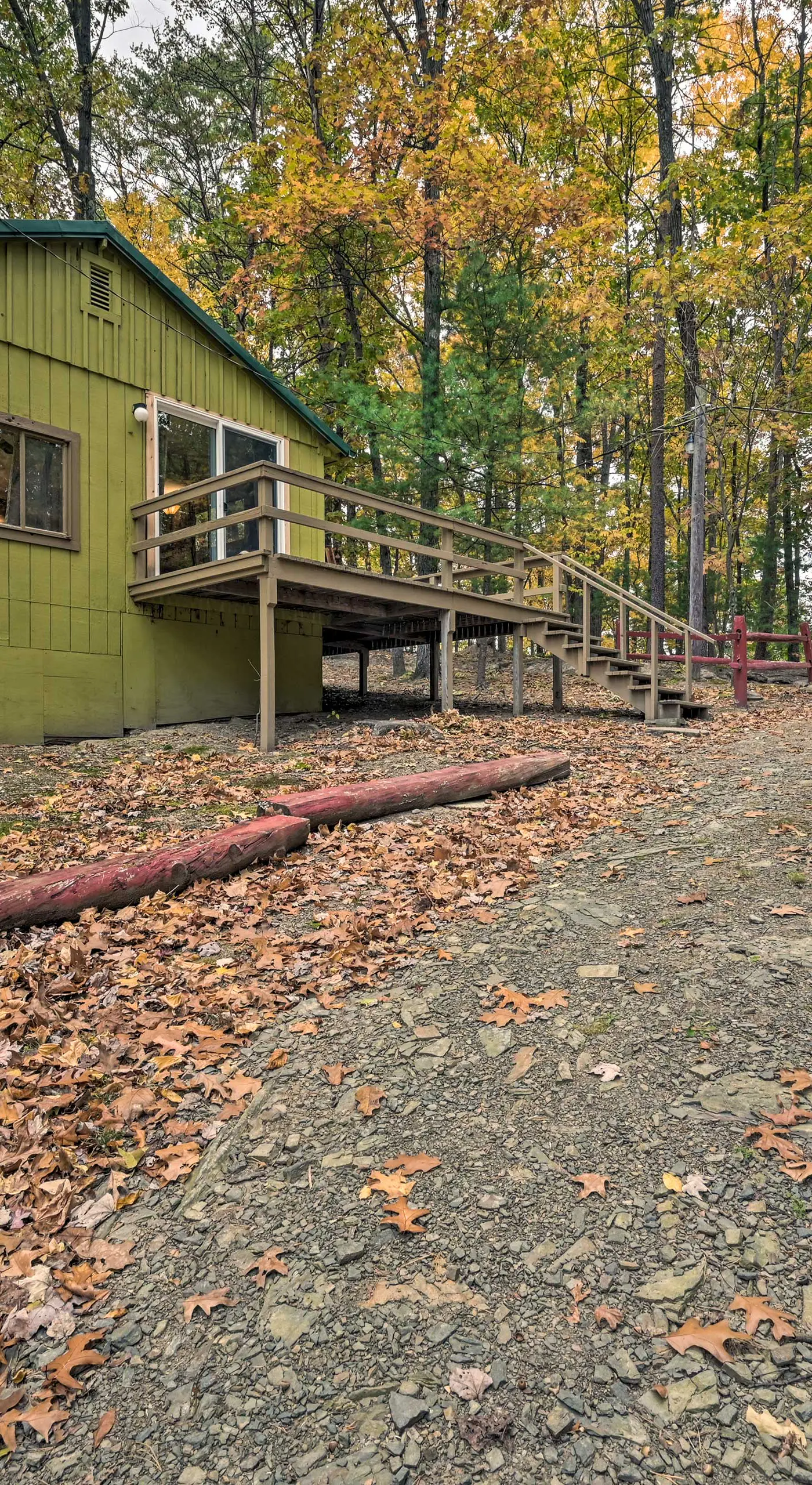 5 Mi to Raystown Lake Launch: ‘Lucas McCain Cabin’