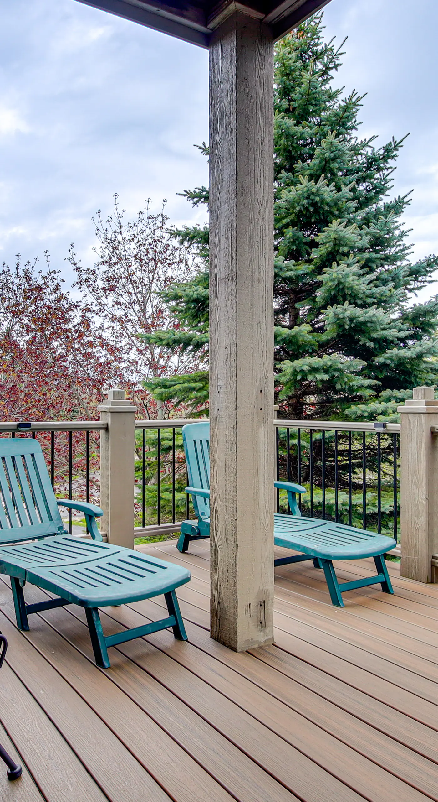 Door County Townhome: Pool Access, 1 Mi to Beach!