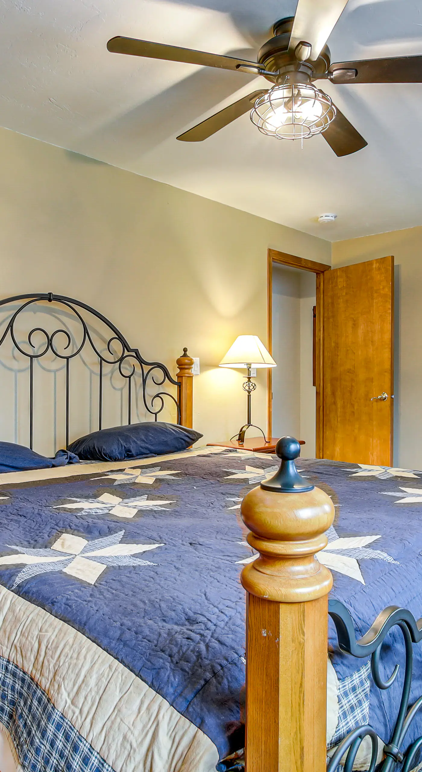 Door County Townhome: Pool Access, 1 Mi to Beach!