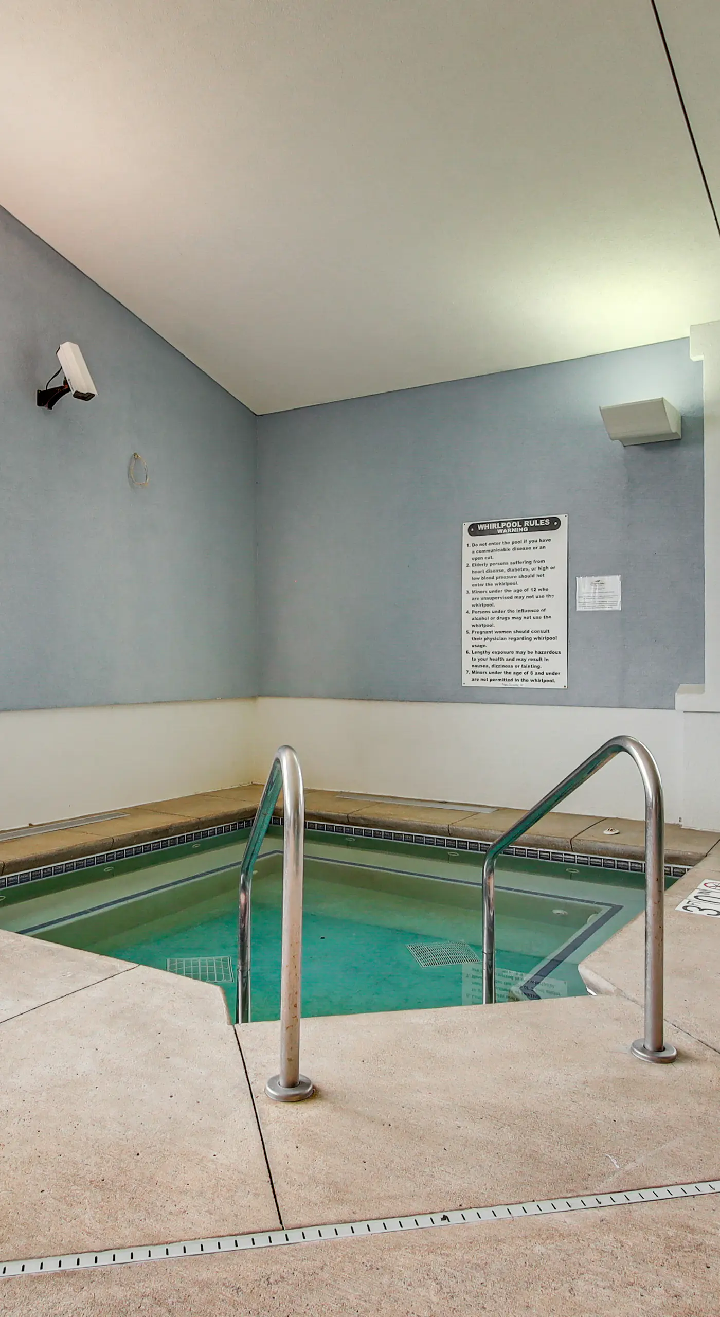 Door County Townhome: Pool Access, 1 Mi to Beach!