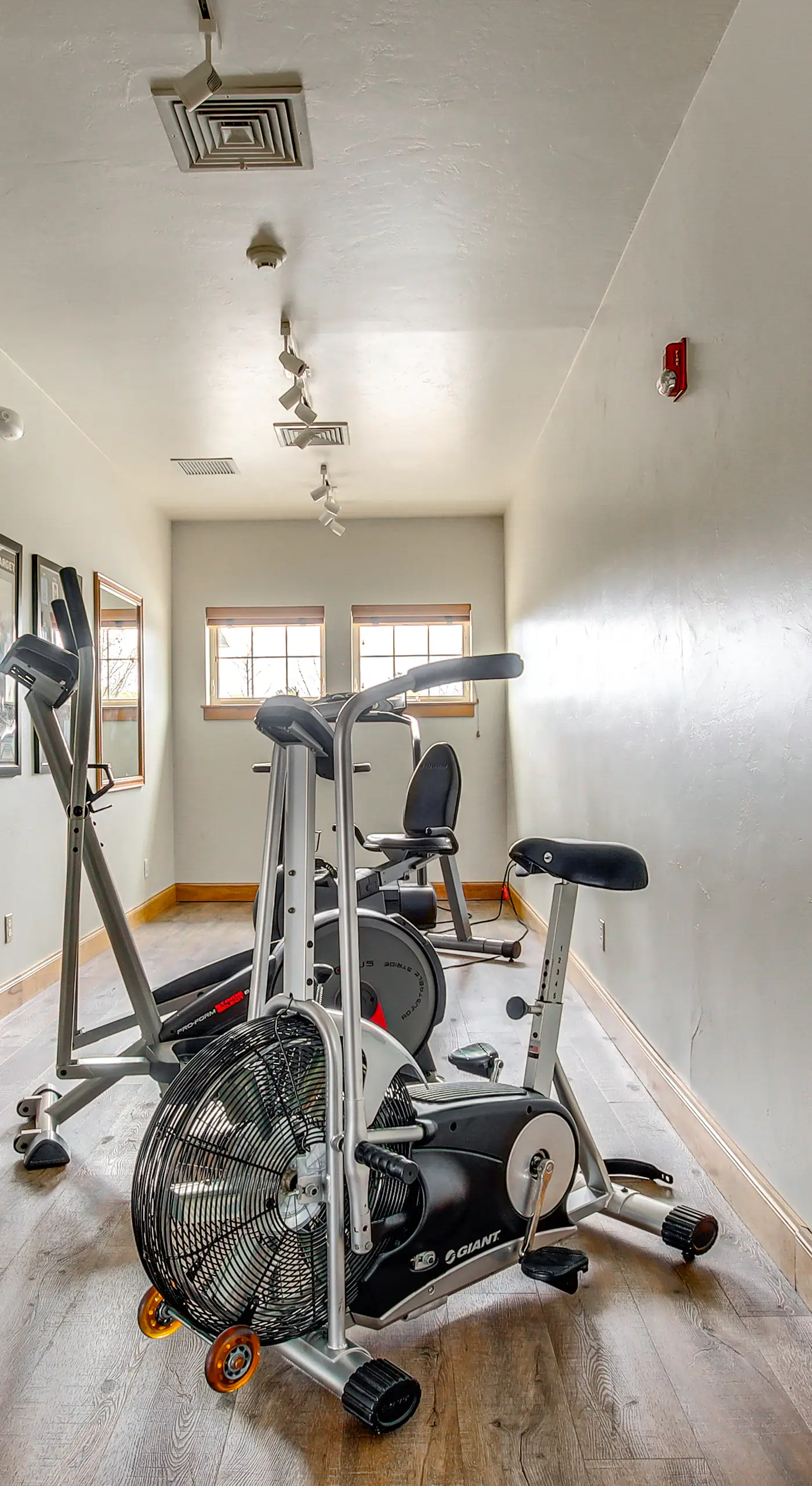 Door County Townhome: Pool Access, 1 Mi to Beach!