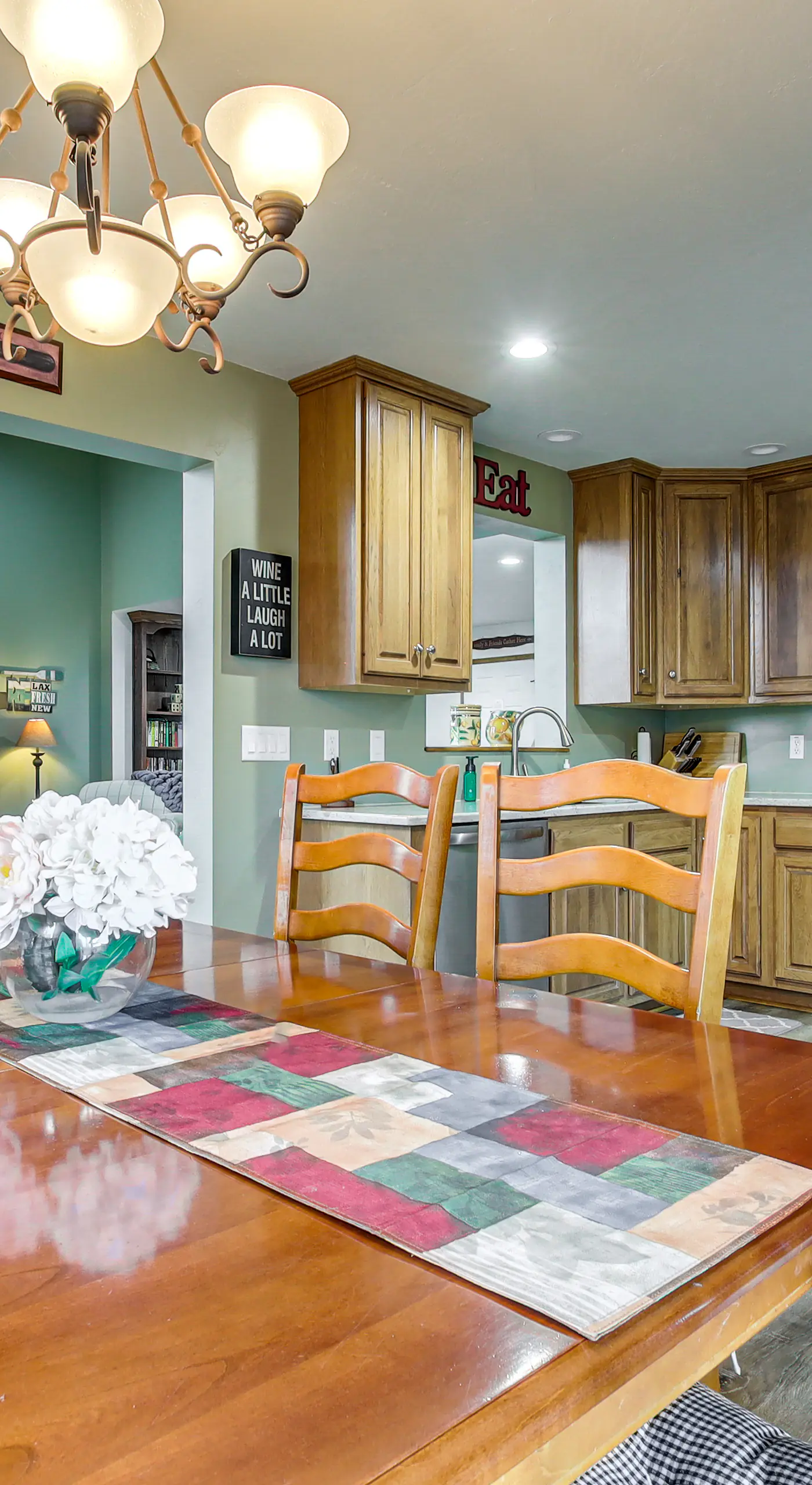 Door County Townhome: Pool Access, 1 Mi to Beach!