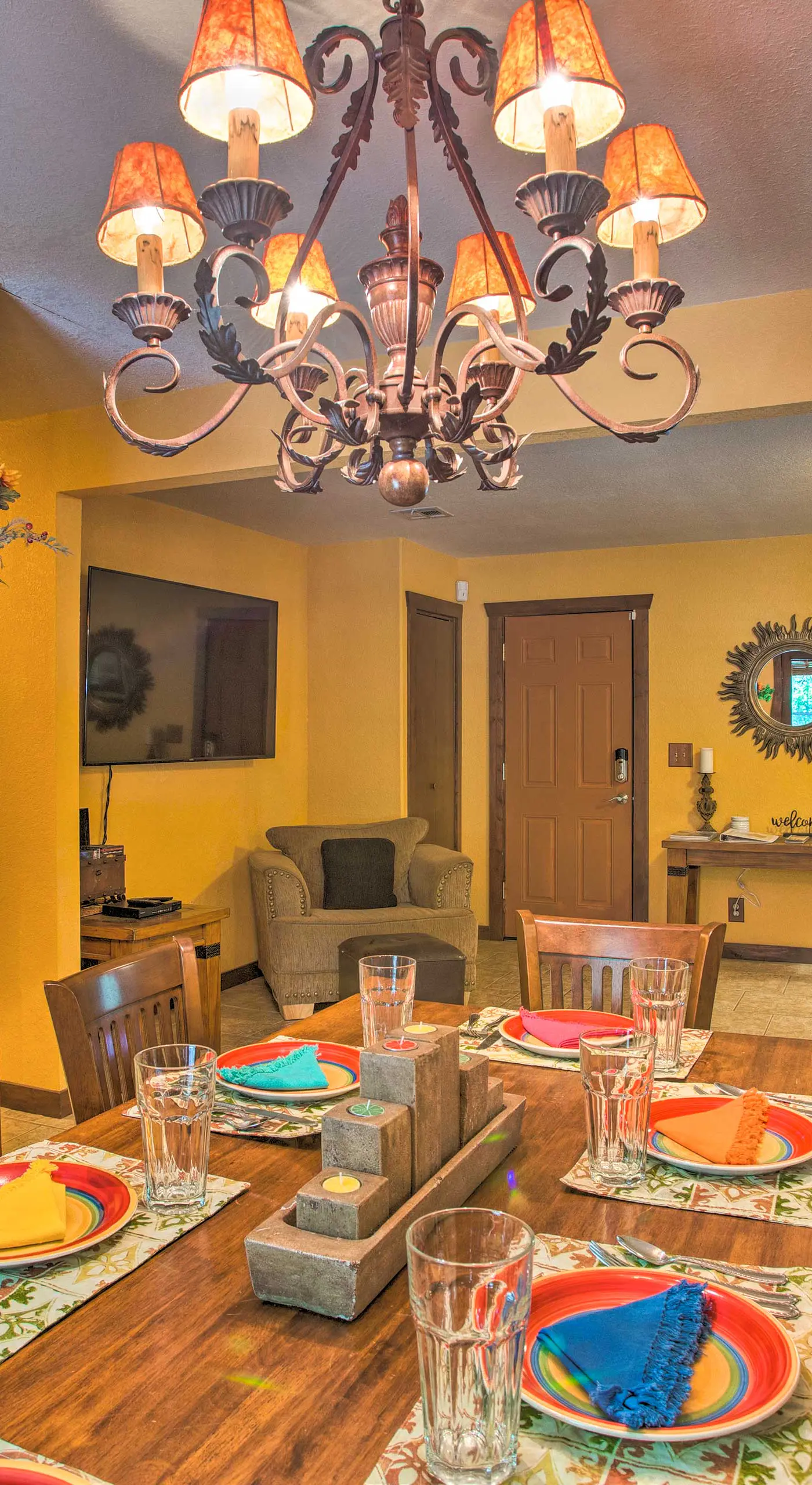 Pet-Friendly Kingston Home w/ Boat Ramp Access!